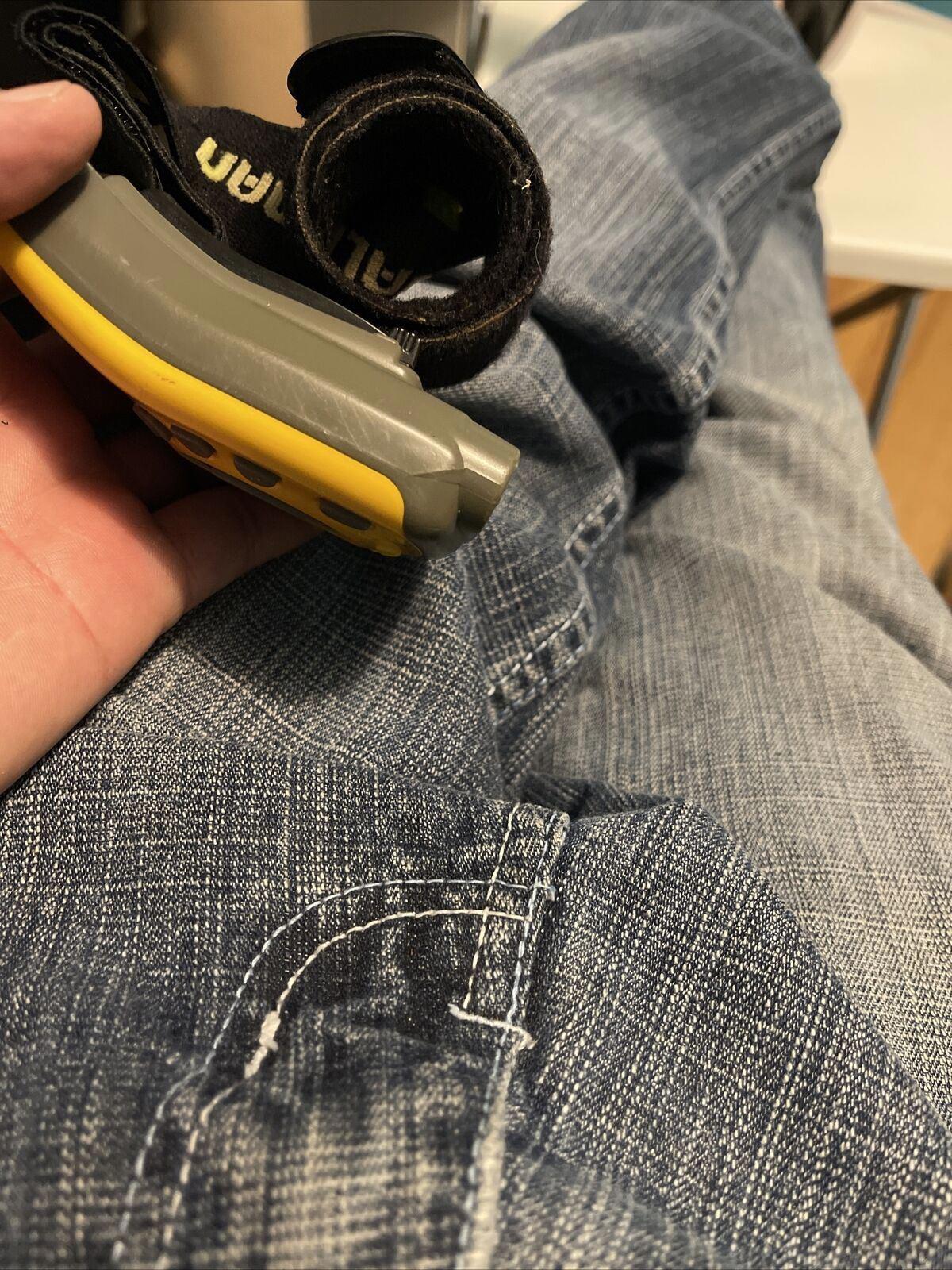 Sony Sports Walkman FM/AM Radio SRF-M78 w Armband Yellow