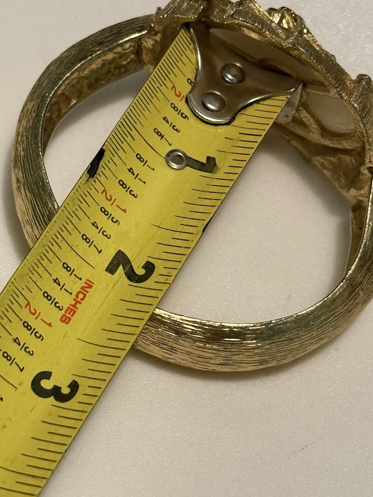 bracelet women Vintage ( Needs Repair)