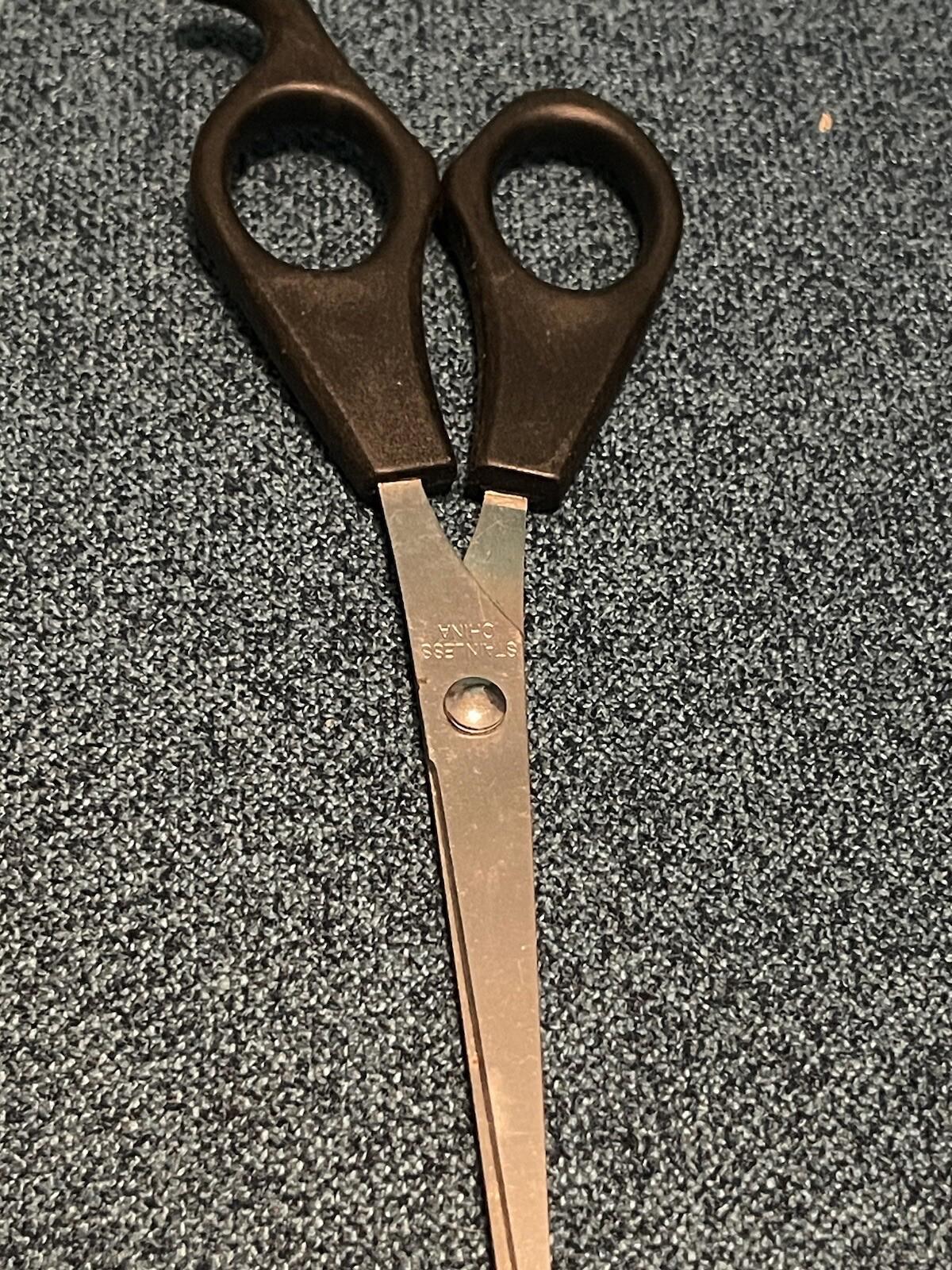 Vintage Scissors Barber Thinning Shears China Made Light Weight 5 Inch