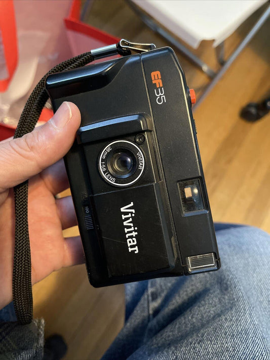 Vivitar EF35 35mm Film Camera 38mm 1:5.6 Lens (1)