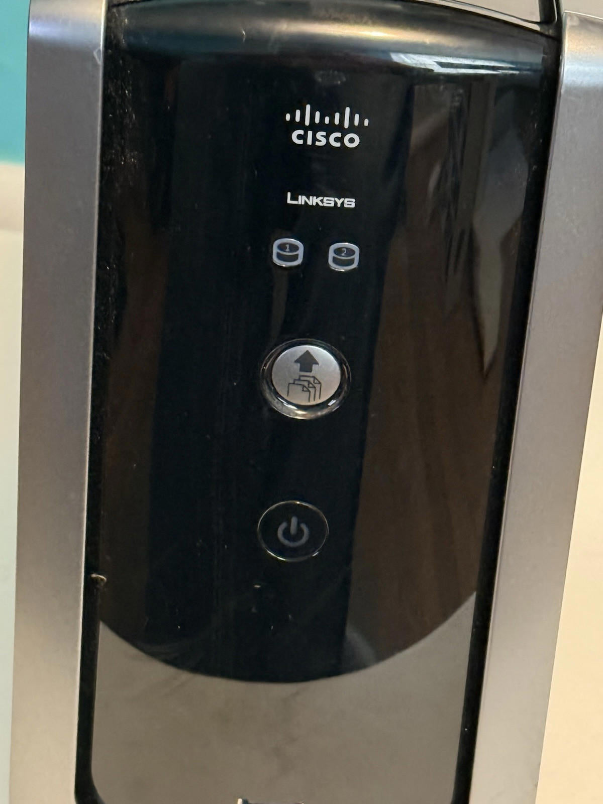 LinkSys Media Hub NMH 305, , Works , No Hard Drives