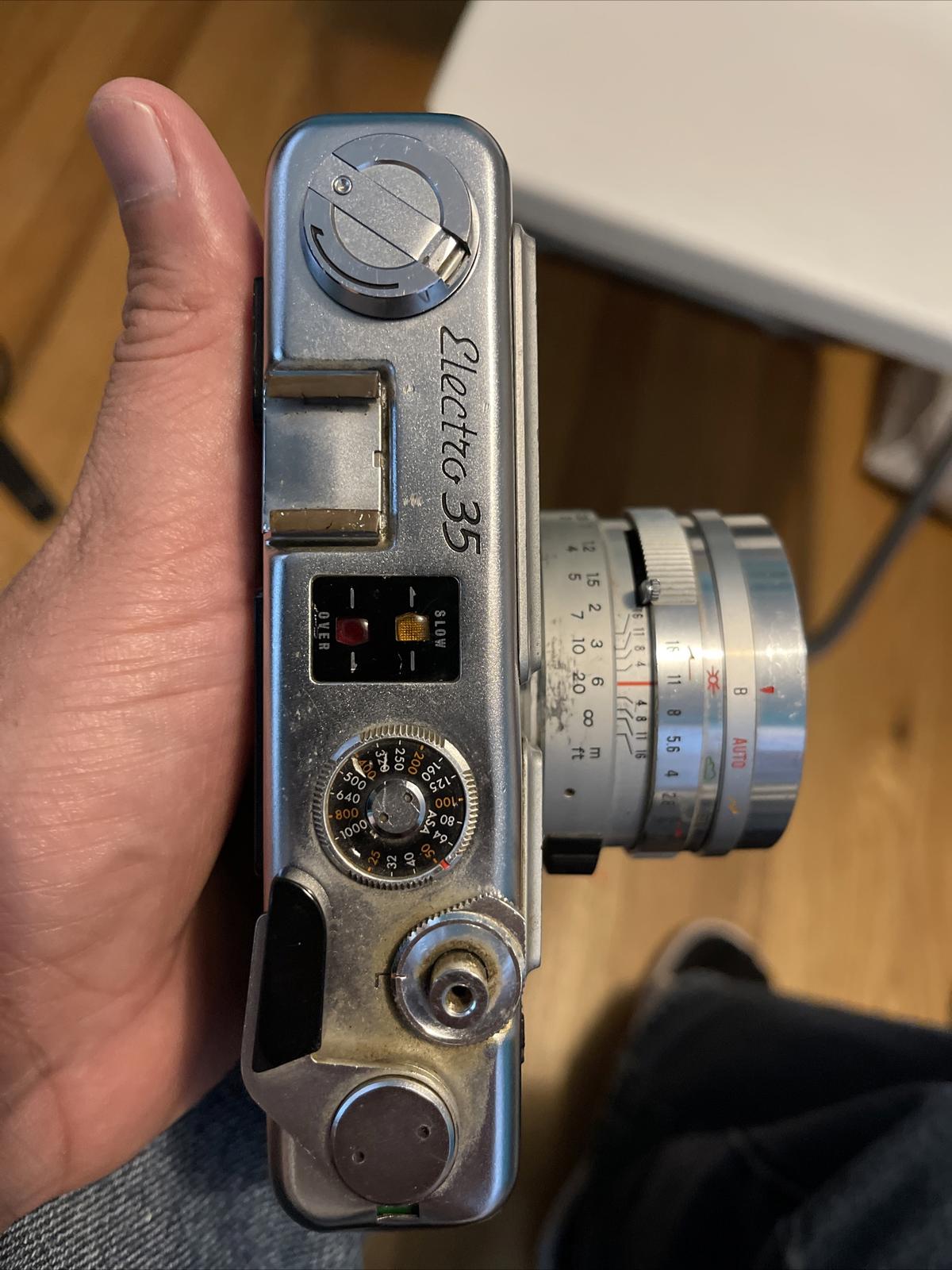 Yashica Electro 35 GSN Rangefinder Film Camera 45mm f/1.7 Japan  Untested (1)