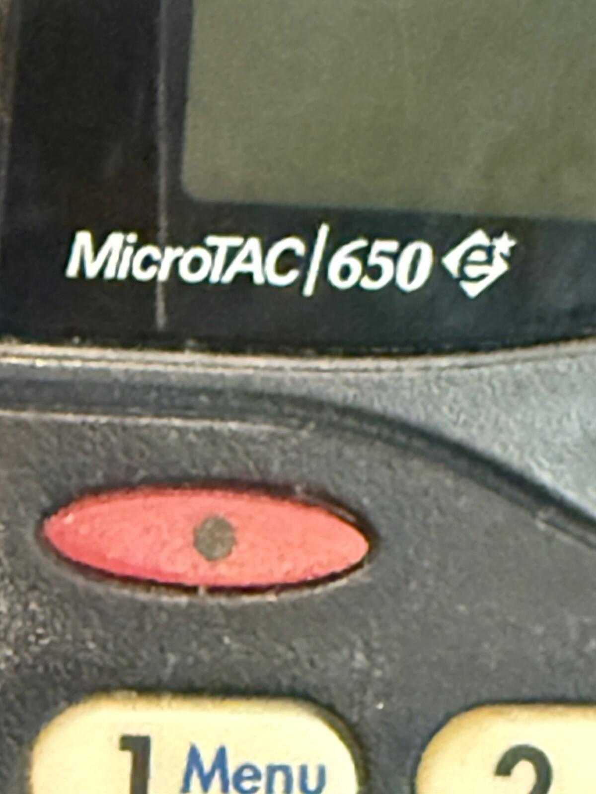 Used- Vintage Motorola MicroTac DPC 650 Flip Cell Phone Untested , No Power Cabl