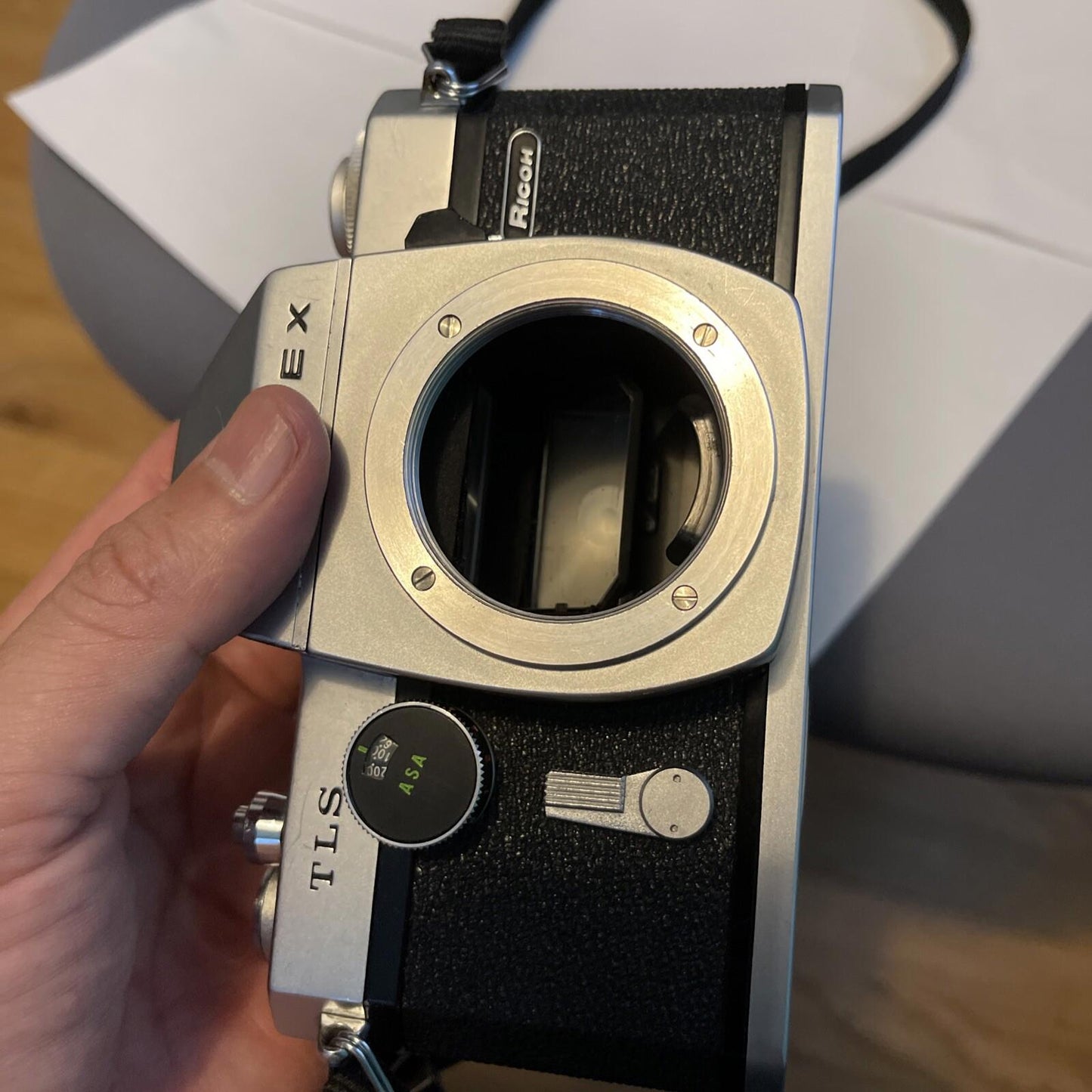 Vintage Ricoh Singlex TLS Camera Body Only , Untested (1)