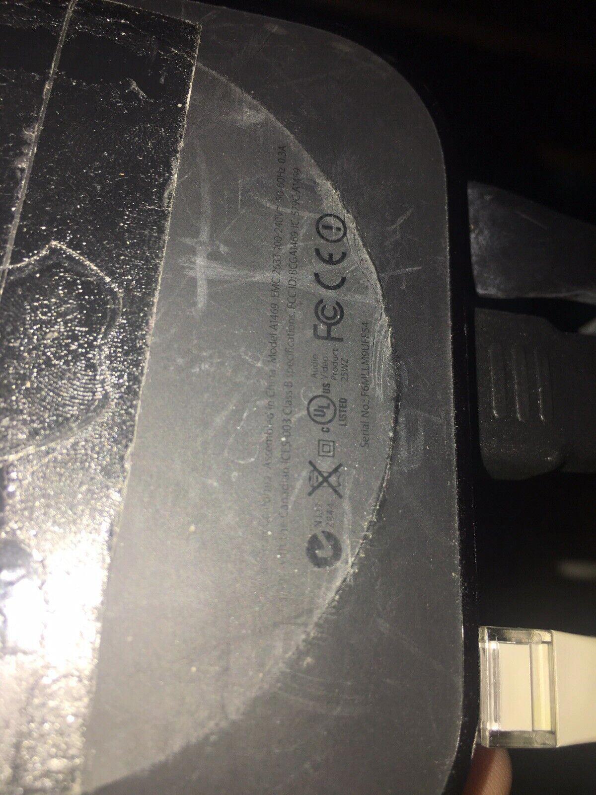 Apple TV (3rd Generation) 8GB HD Media Streamer - A1469