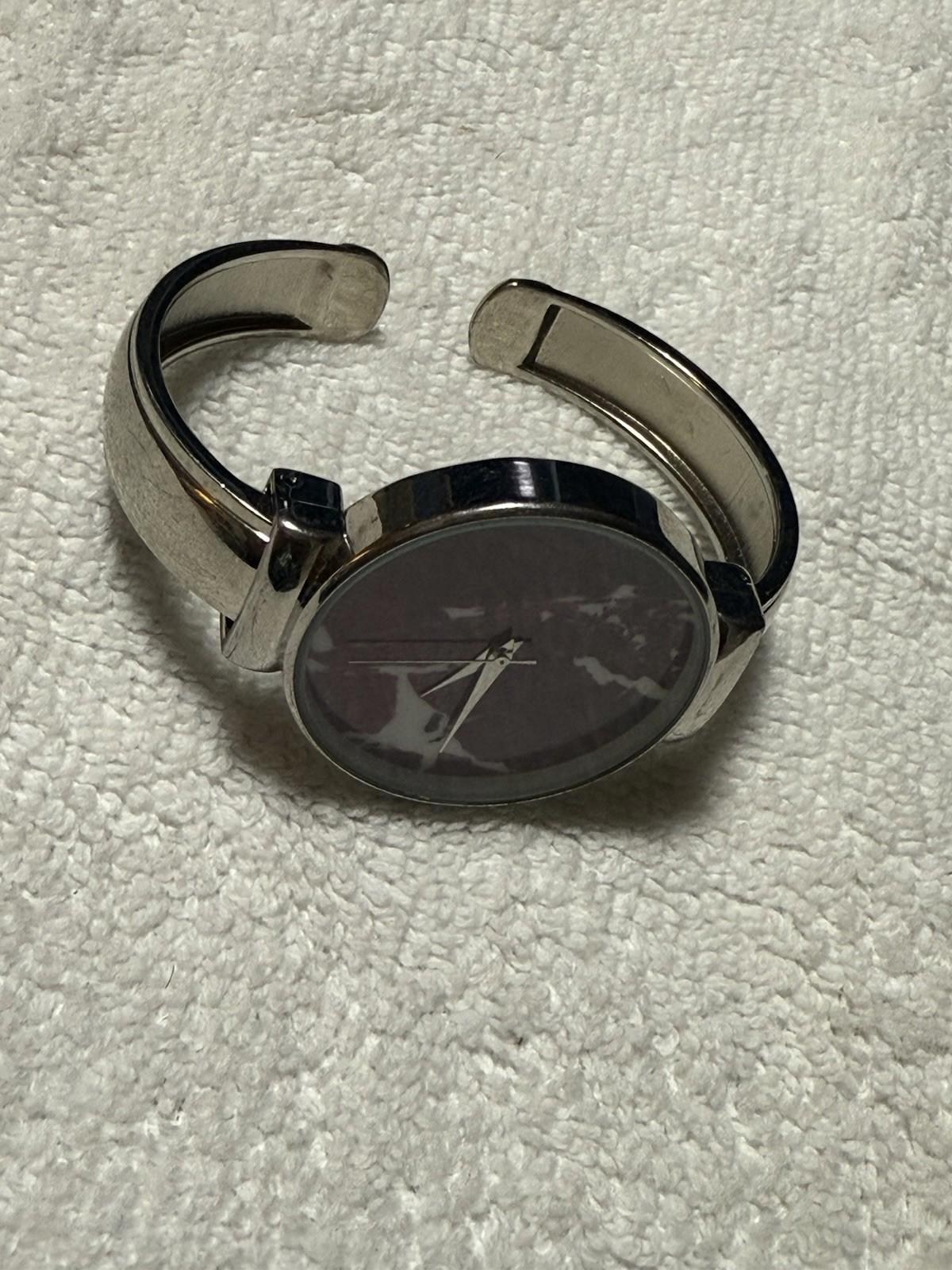 Blekon Collections Quartz Women's 36mm Multicolor Dial Bangle Watch, Needs Batt