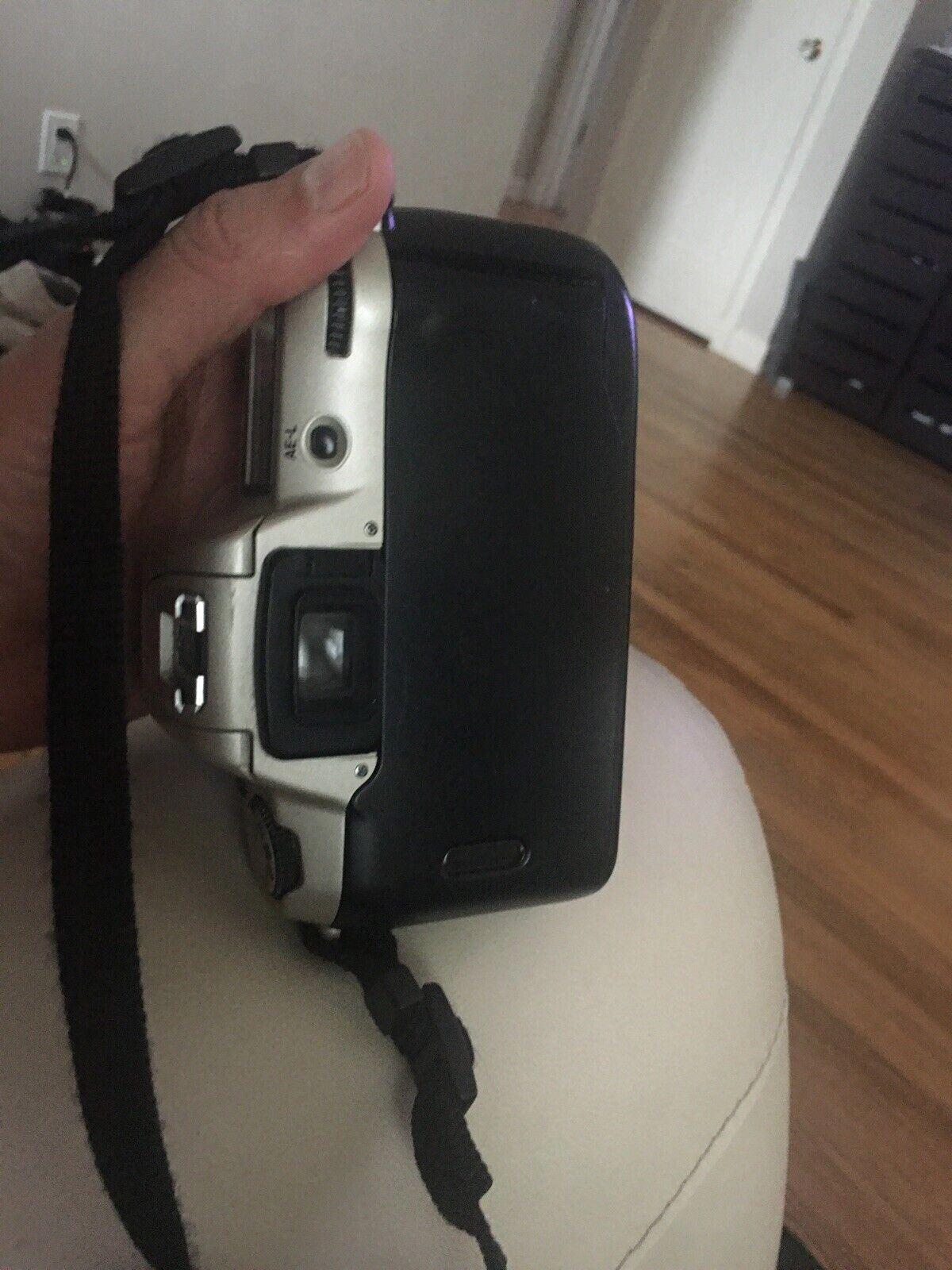 Nikon N60 AF SLR Film Camera Body Untested