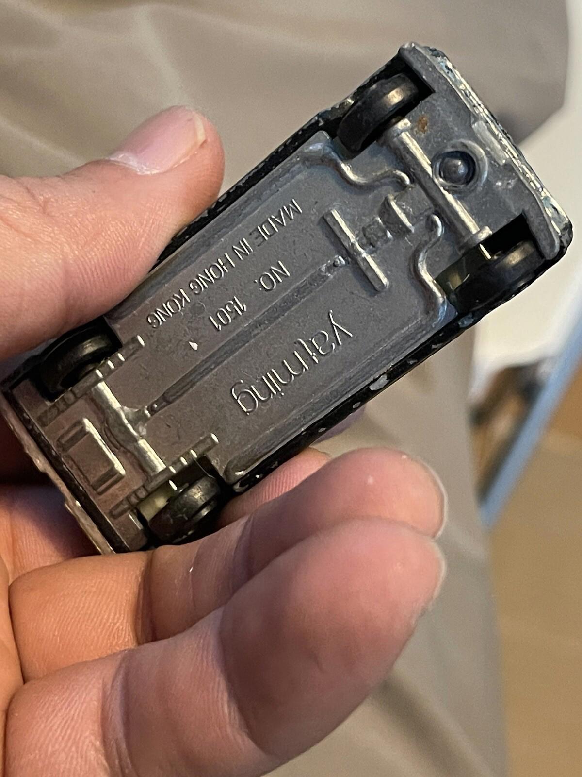 VTG YATMING DEVIL'S DEN VAN #1501 BLACK USED