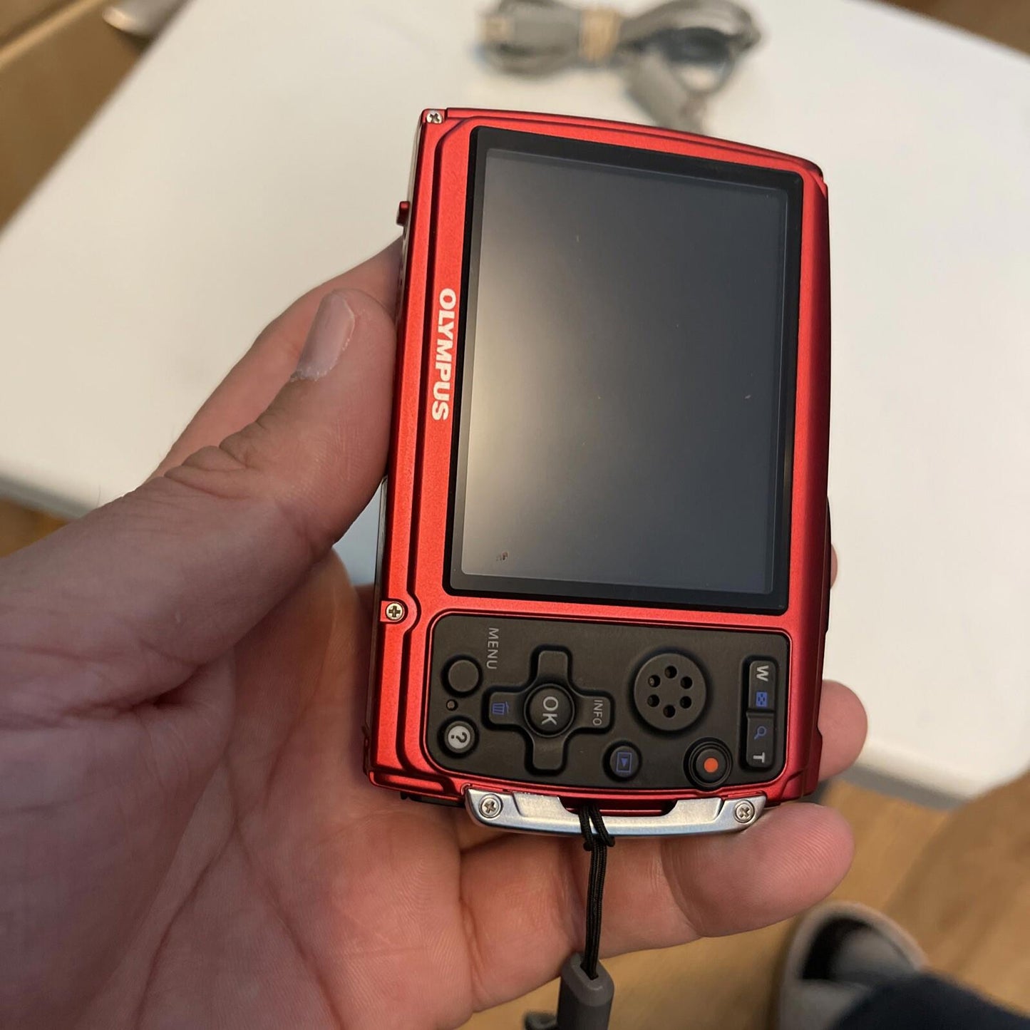 Olympus Stylus Tough 3000 µTough 3000 12.0MP Digital Camera - Red (6)