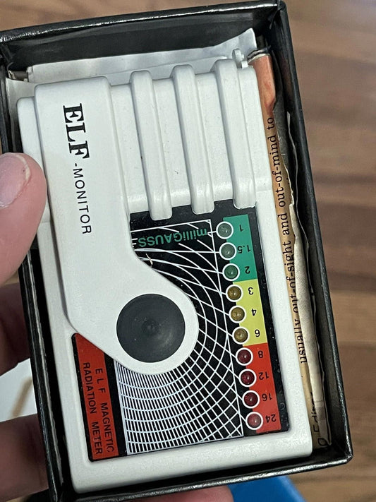 Vintage tra Instruments ELF Monitor Magnetic Radiation Meter