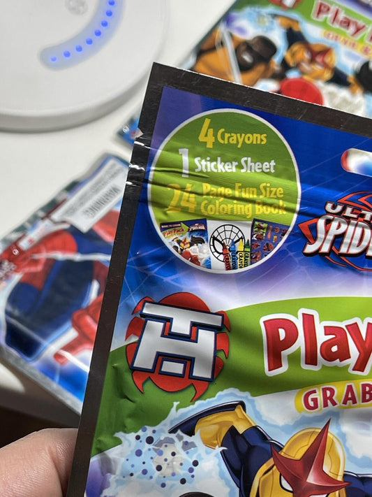 X2 Play Pack and Grab Go Spiderman 4 crayons 24 Page Fun Size Coloring Book (21)