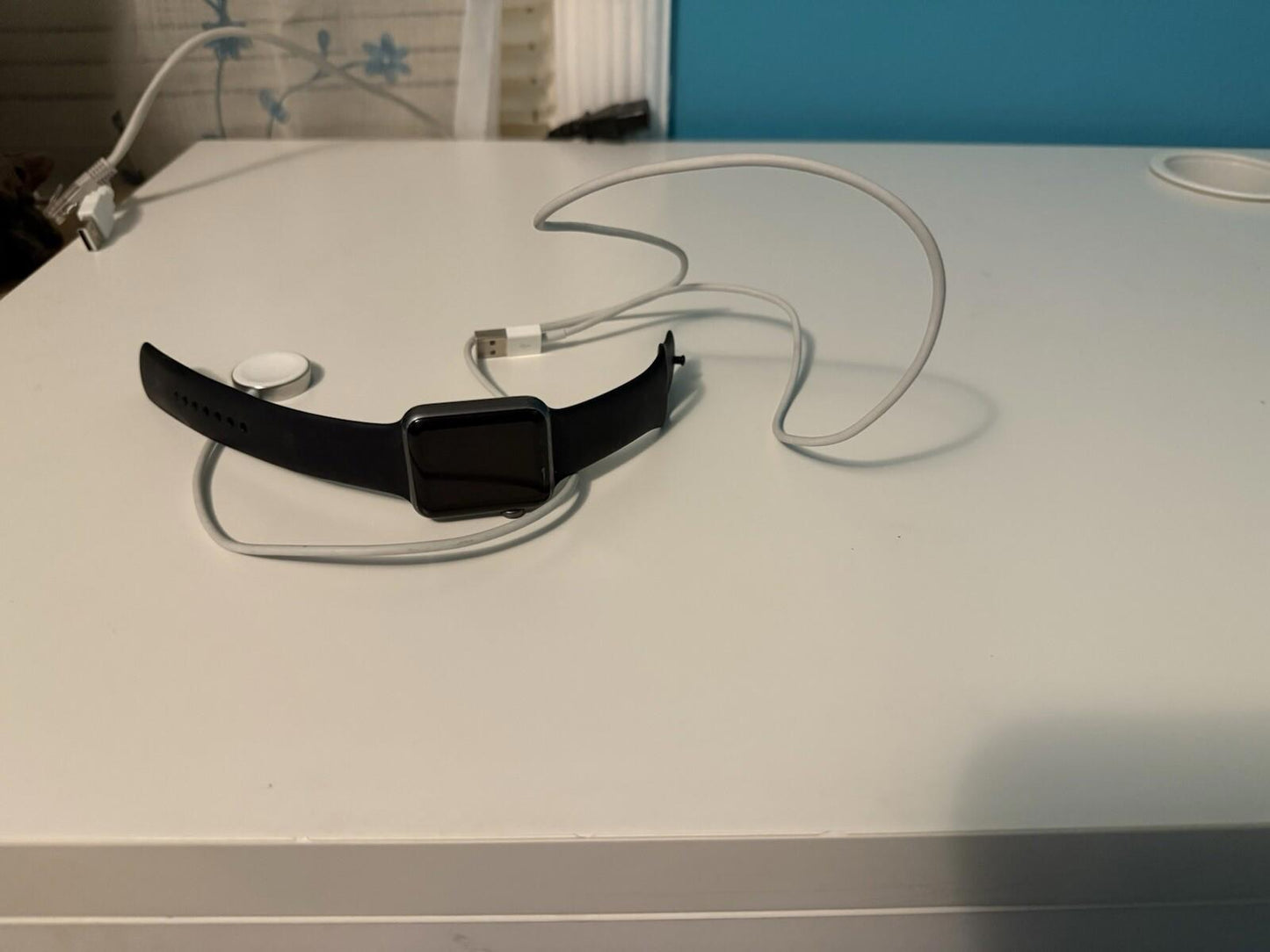 apple watch first generation , Works Great , 42mm, 7000 Series