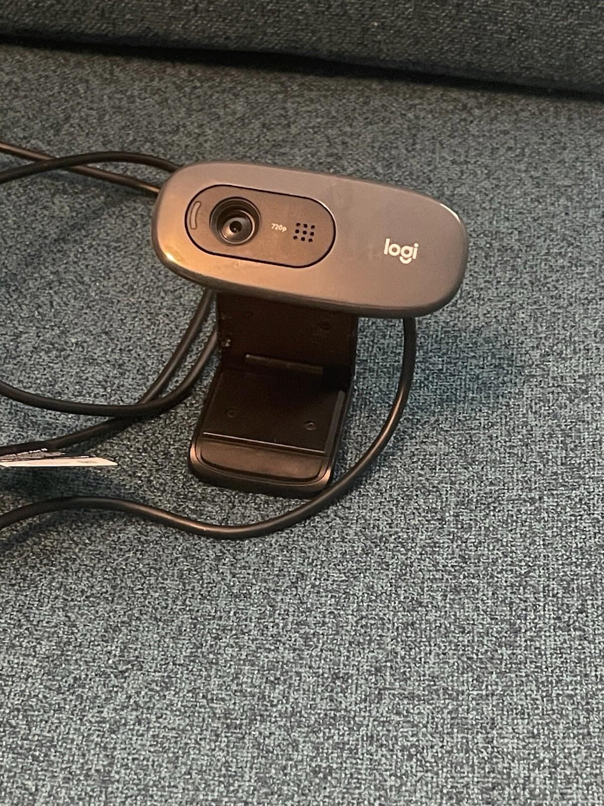 Logitech HD Webcam Black 720P 30FPS Video Web Cam Camera