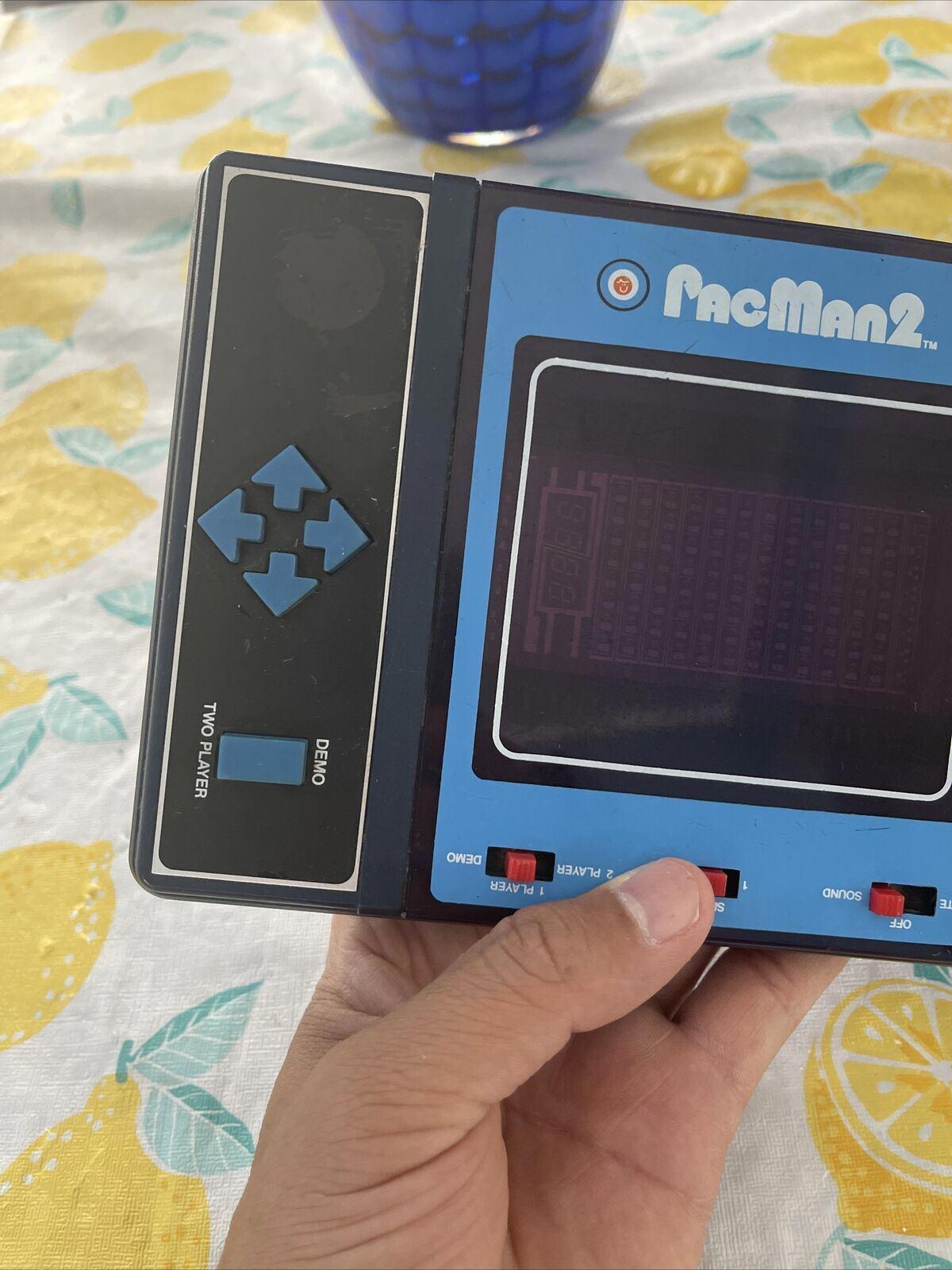 Entex 1981 PacMan 2 Handheld Vintage Video Game Original Works Electronic (19)