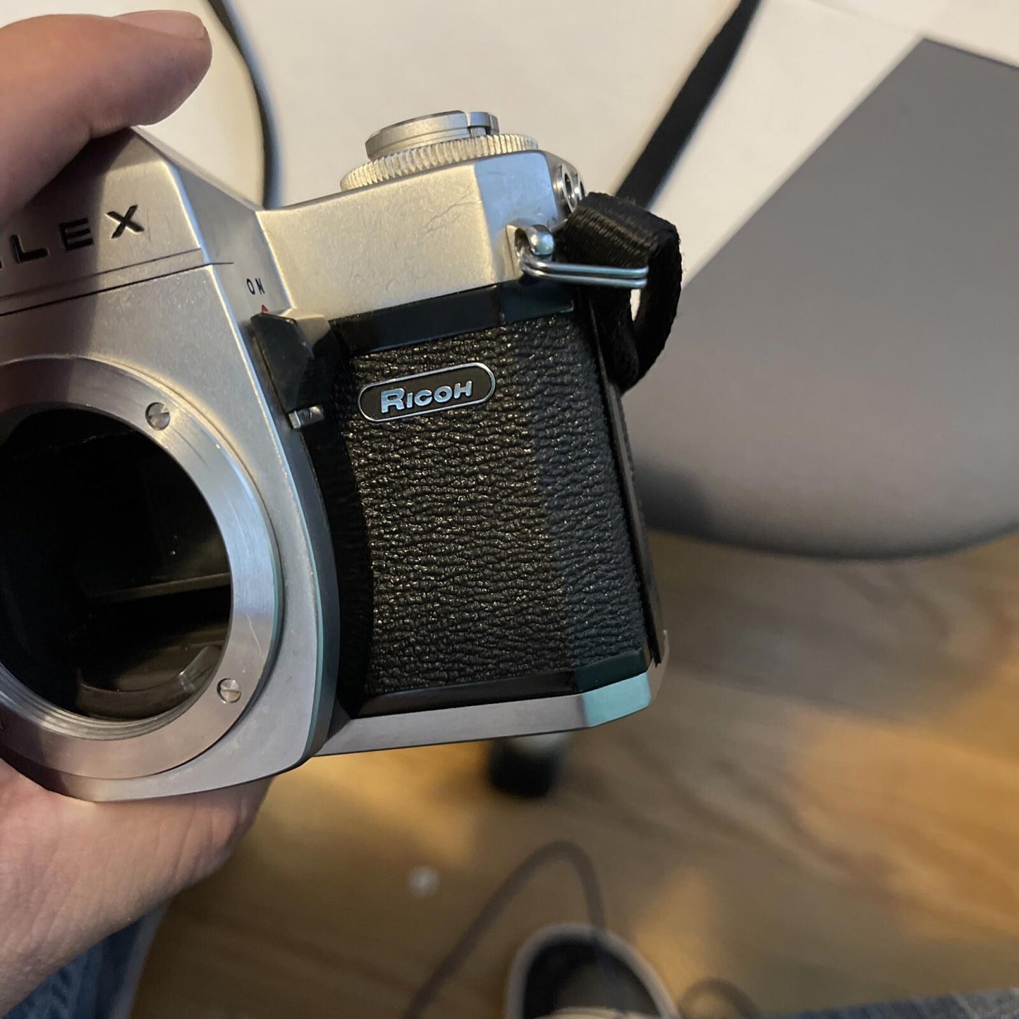 Vintage Ricoh Singlex TLS Camera Body Only , Untested (1)