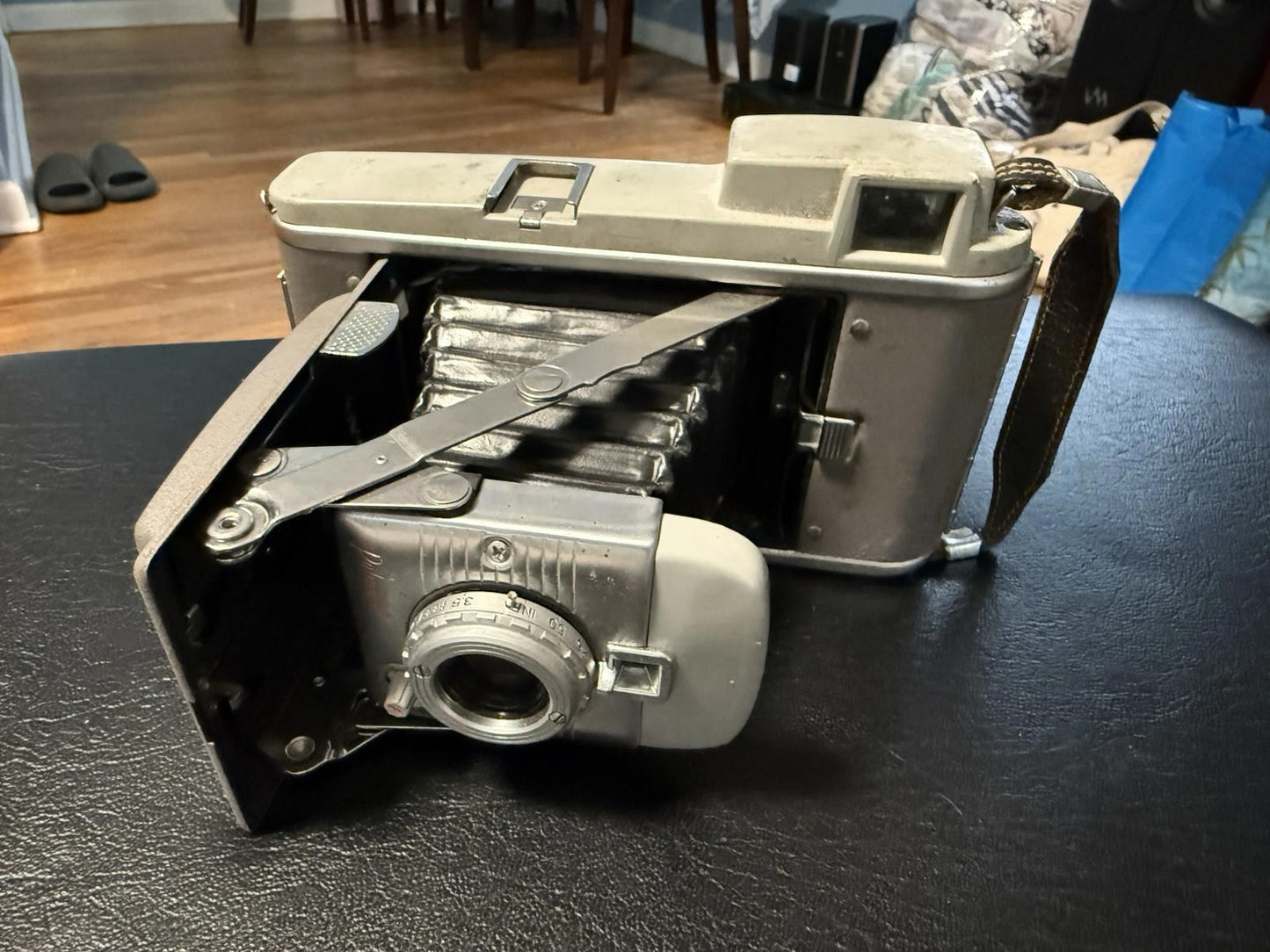 Vintage Antique 1950's Polaroid Land Camera Model 80  Rusty Spots , Not Tested