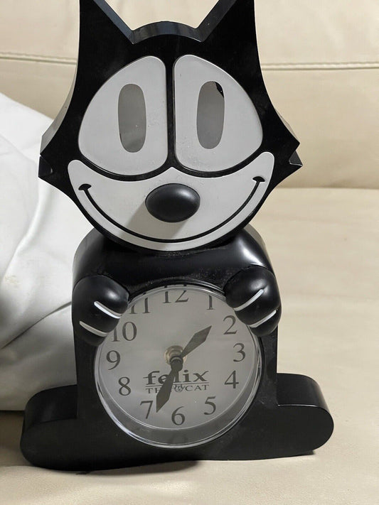 Felix The Cat 3D Animated Analog Clock , Broken Tail