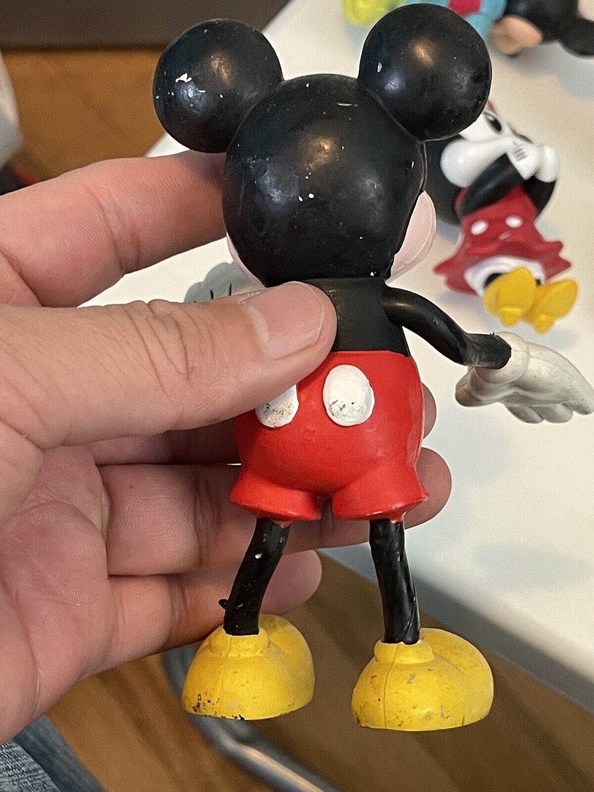 Collection of  11 mickey and mini mouse , Disneyland Must Have , (14)