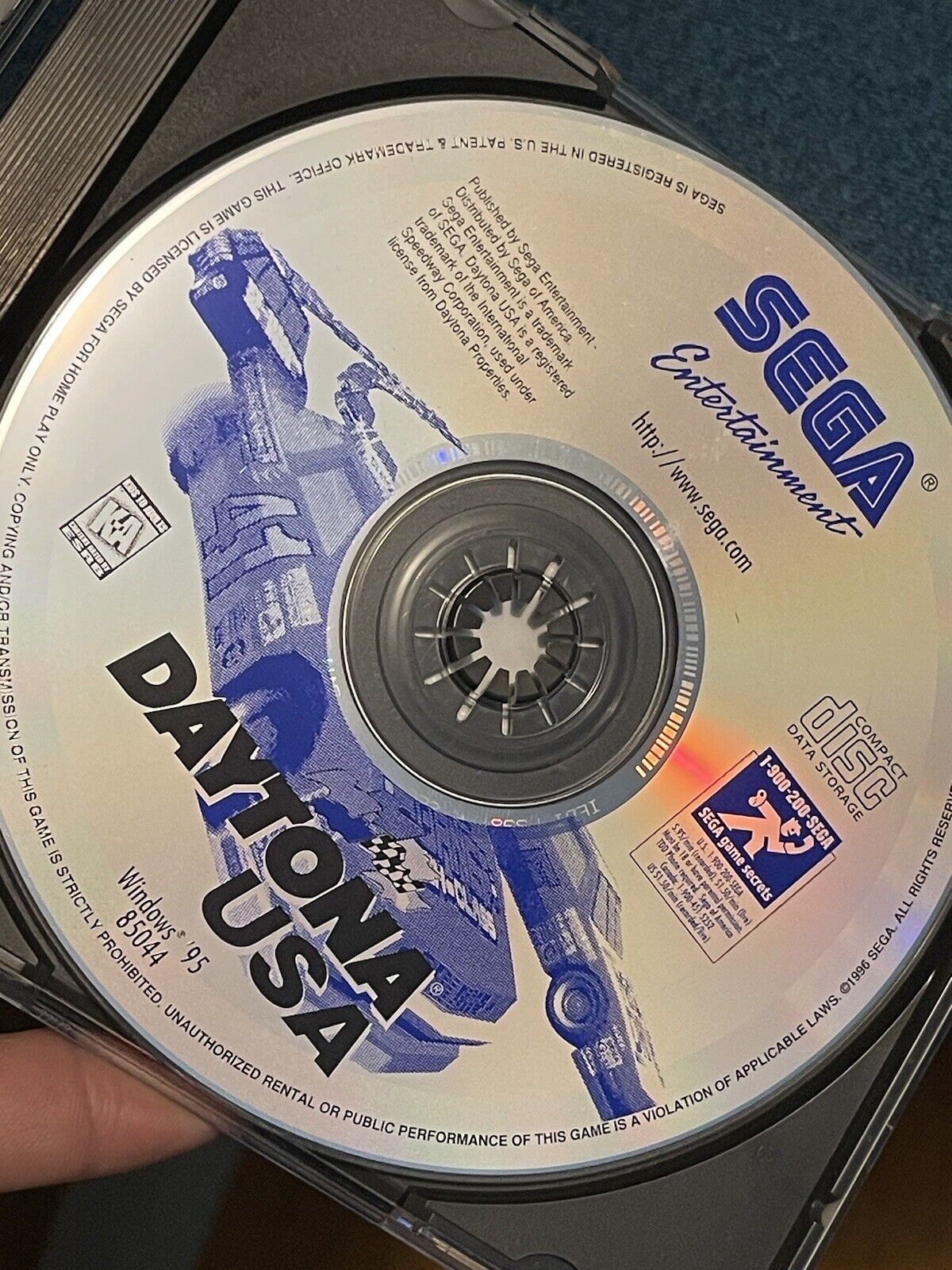 Daytona USA PC Game for Windows 95 (Used) with Case and Manual, Vintage