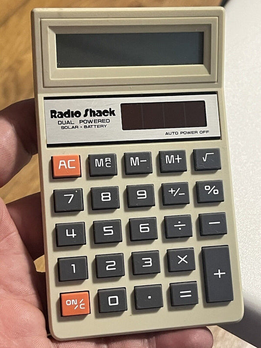 Radio Shack Dual Powered Solar Calculator EC-414 (no Power)