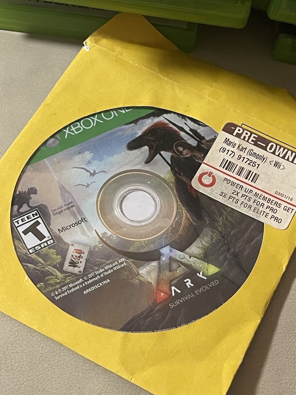 Ark Survival Evolved (Xbox One, 2017)  Video Game Disc Only