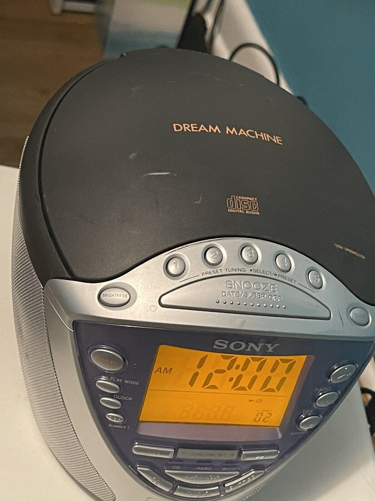 Sony Dream Machine CD Clock ICF-CD853V Weather / FM/AM Radio /