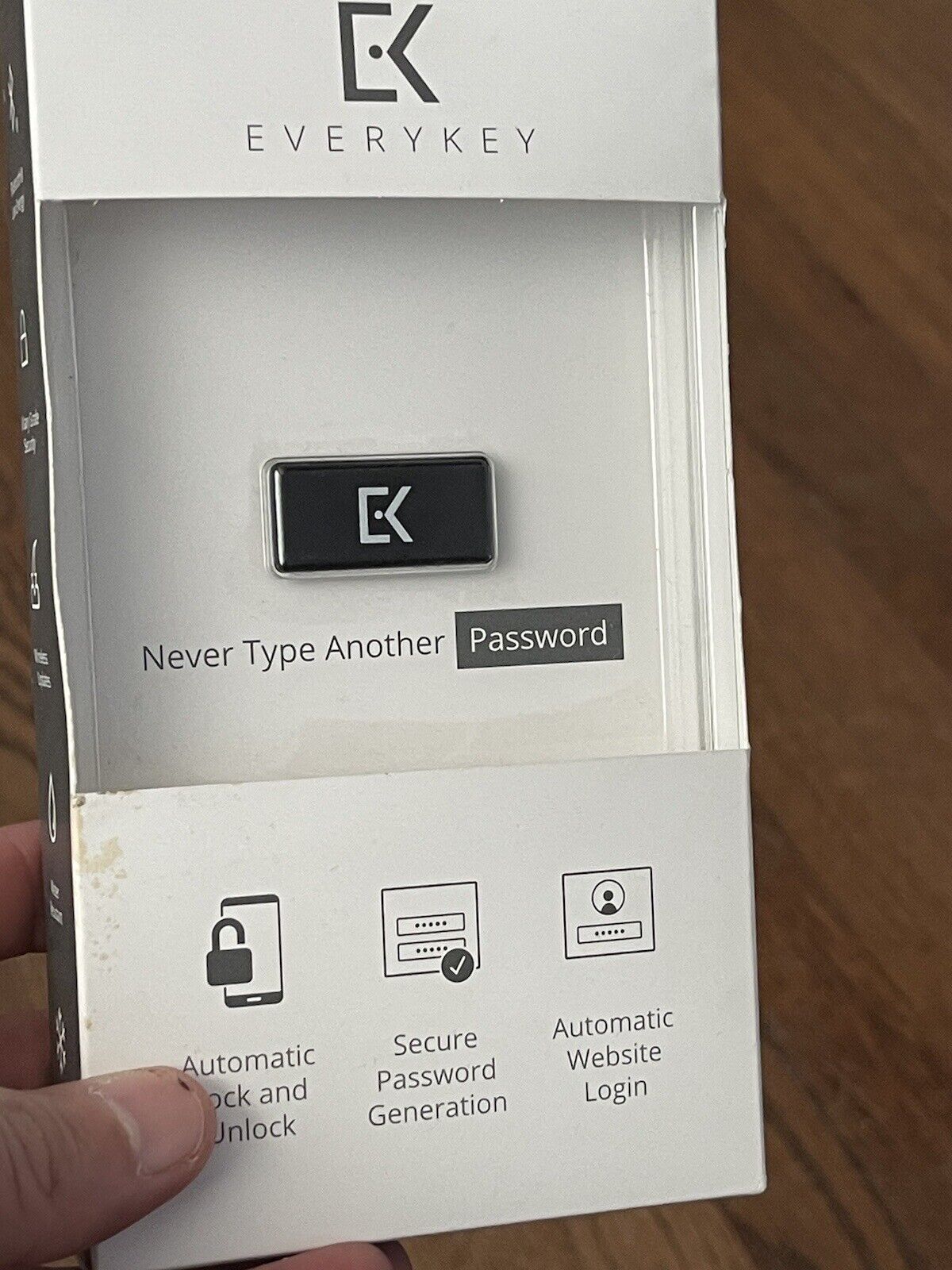 Everykey Wireless Hardware Password Manager - Black - (EVE441800F001)