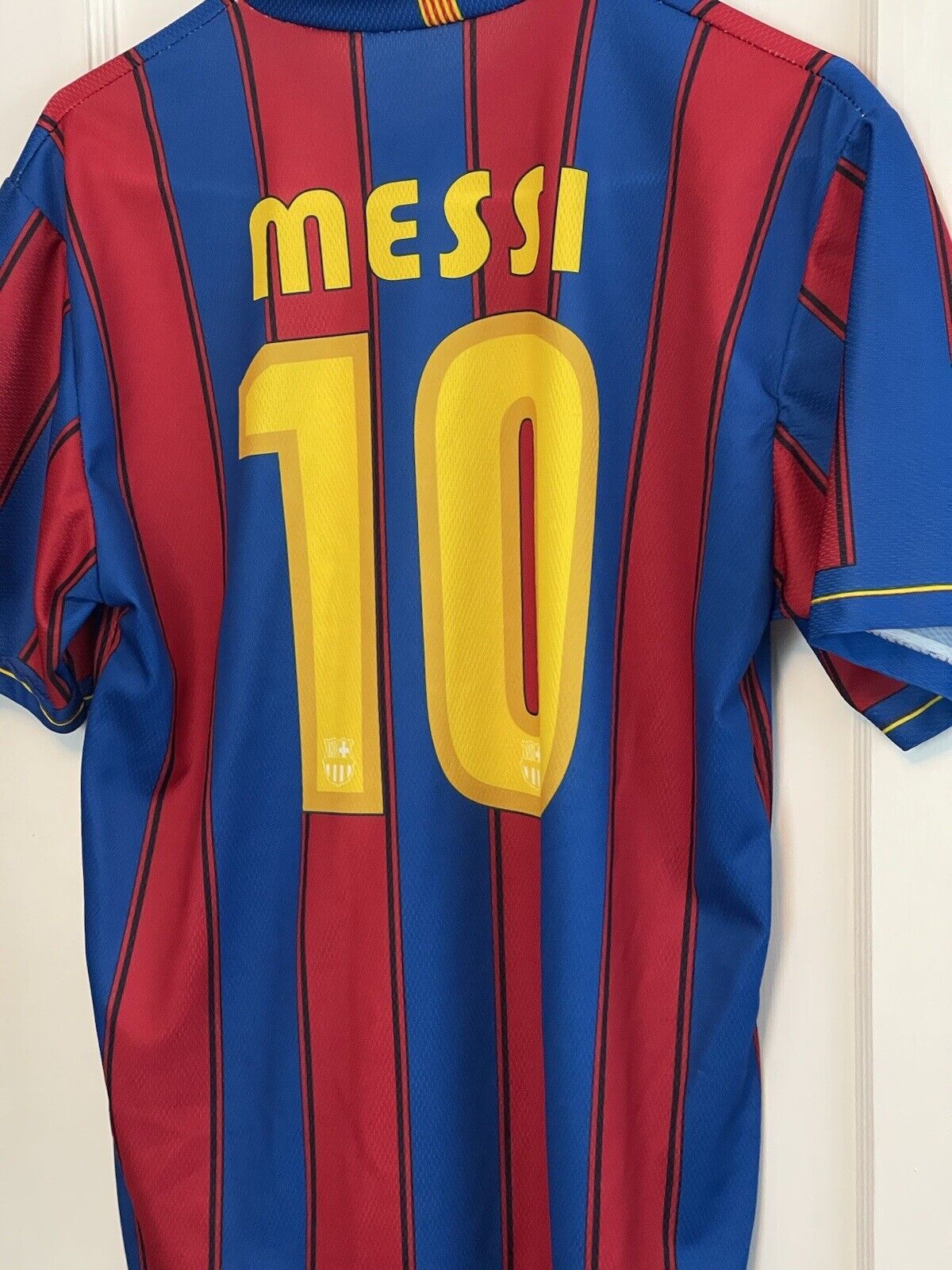 Barcelona Messi Soccer Jersey Shirt 2009/10 #10 size Small