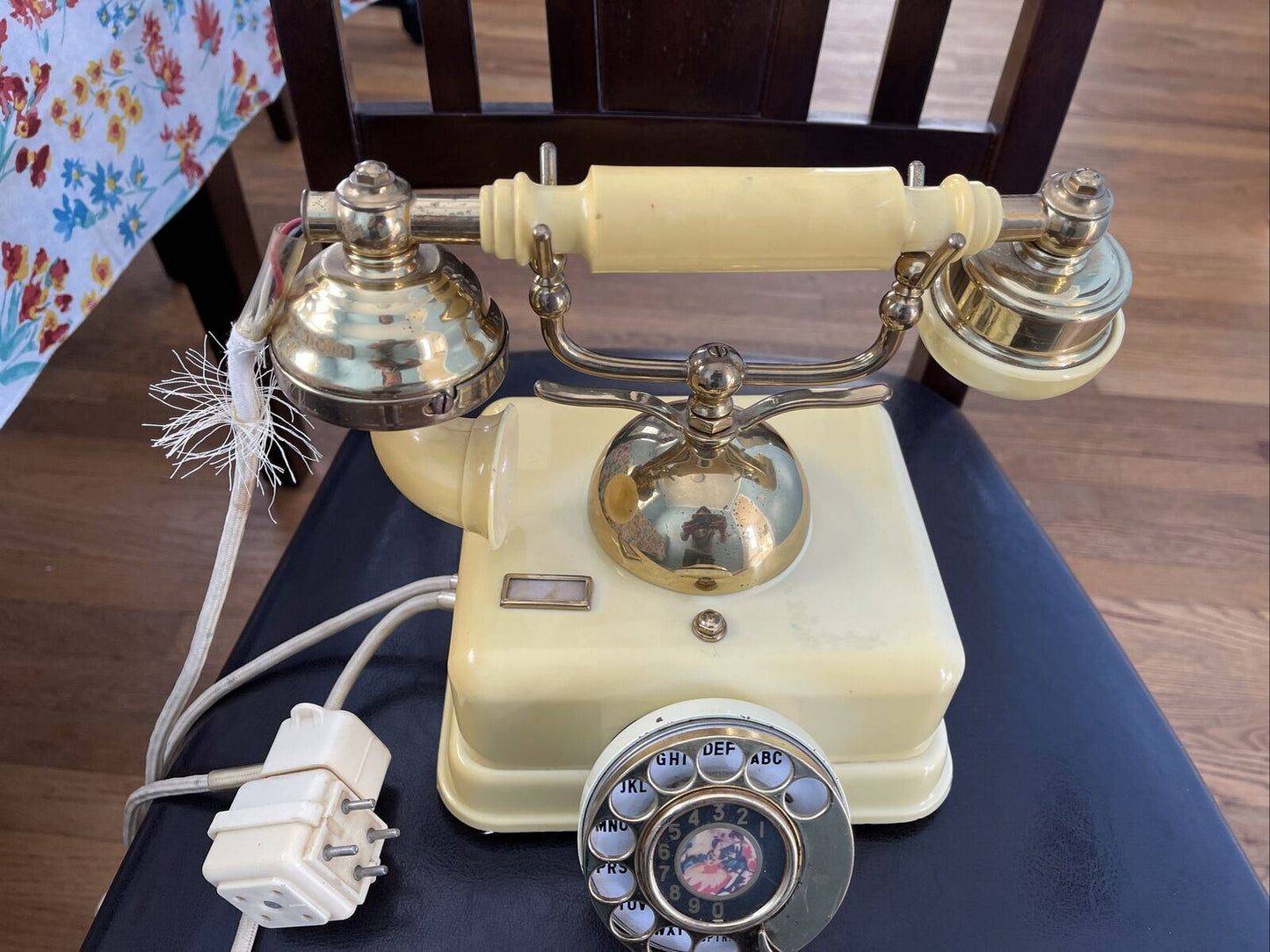 Vintage 1972 Fold A Fone Inc Brass Base Table Telephone , (11)