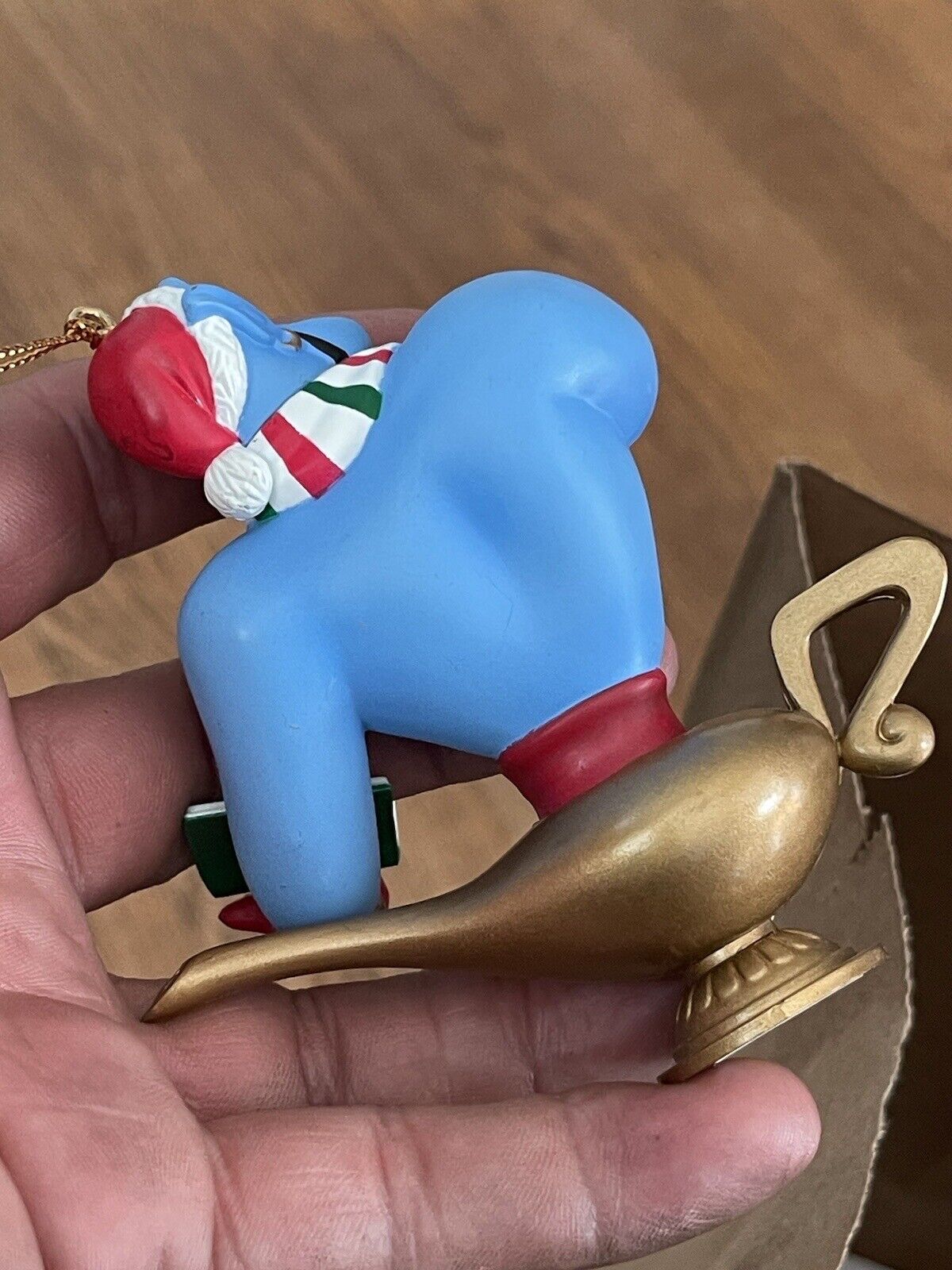 Disney 022901 DCO Aladdin Christmas Ornament - Genie in Lamp