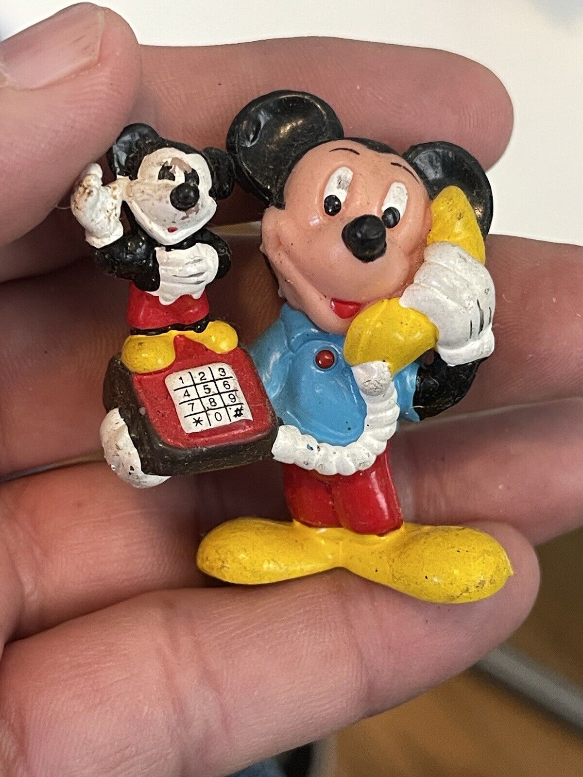 Collection of  11 mickey and mini mouse , Disneyland Must Have , (14)