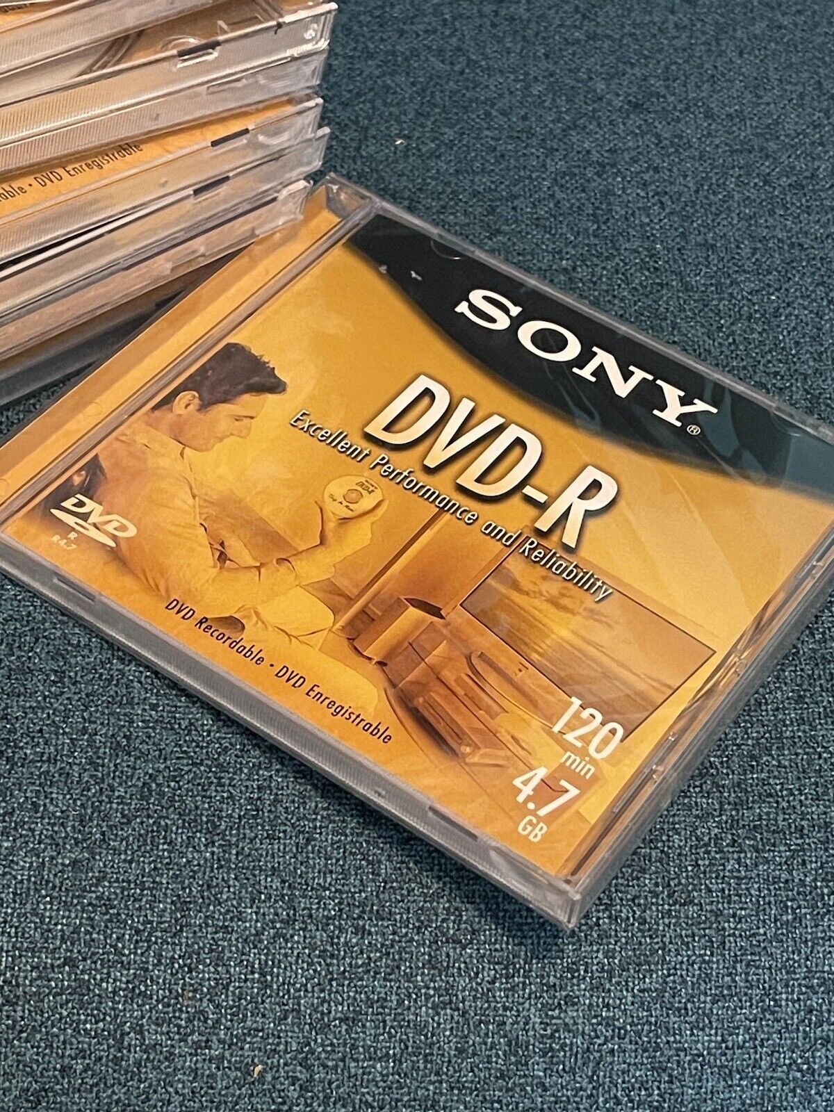 10 New Sony DVD-R Discs & Cases 120 min 4.7 GB Recordable DVD