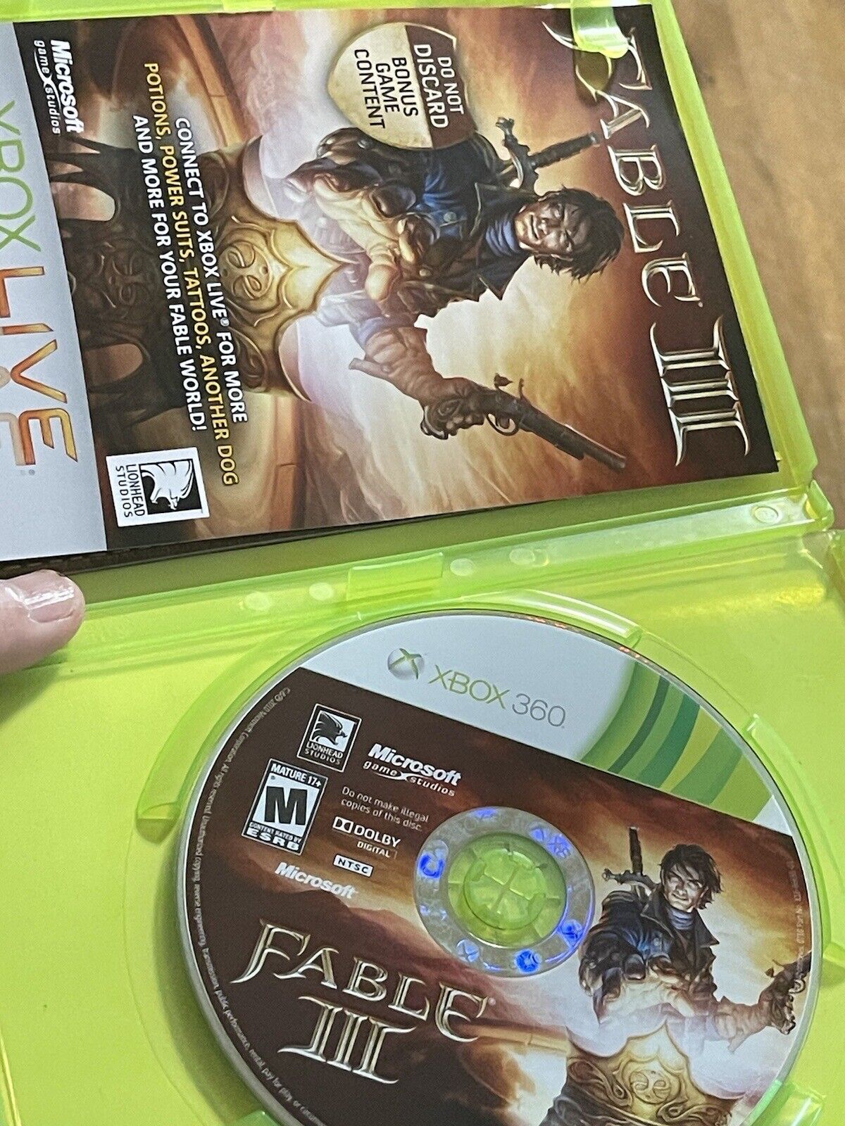 FABLE III MICROSOFT COMPLETE VIDEO GAME WITH MANUAL XBOX 360