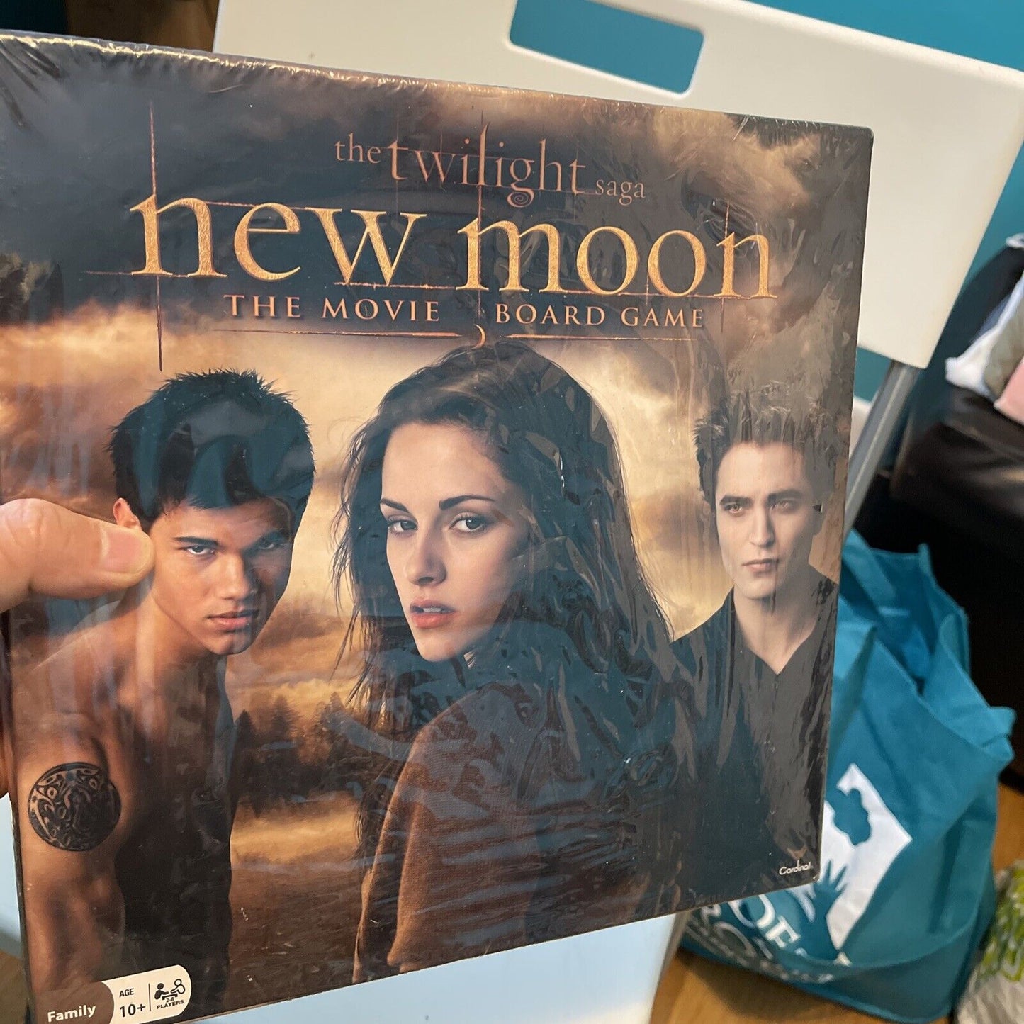 The Twilight Saga New Moon The Movie Board Game (19)