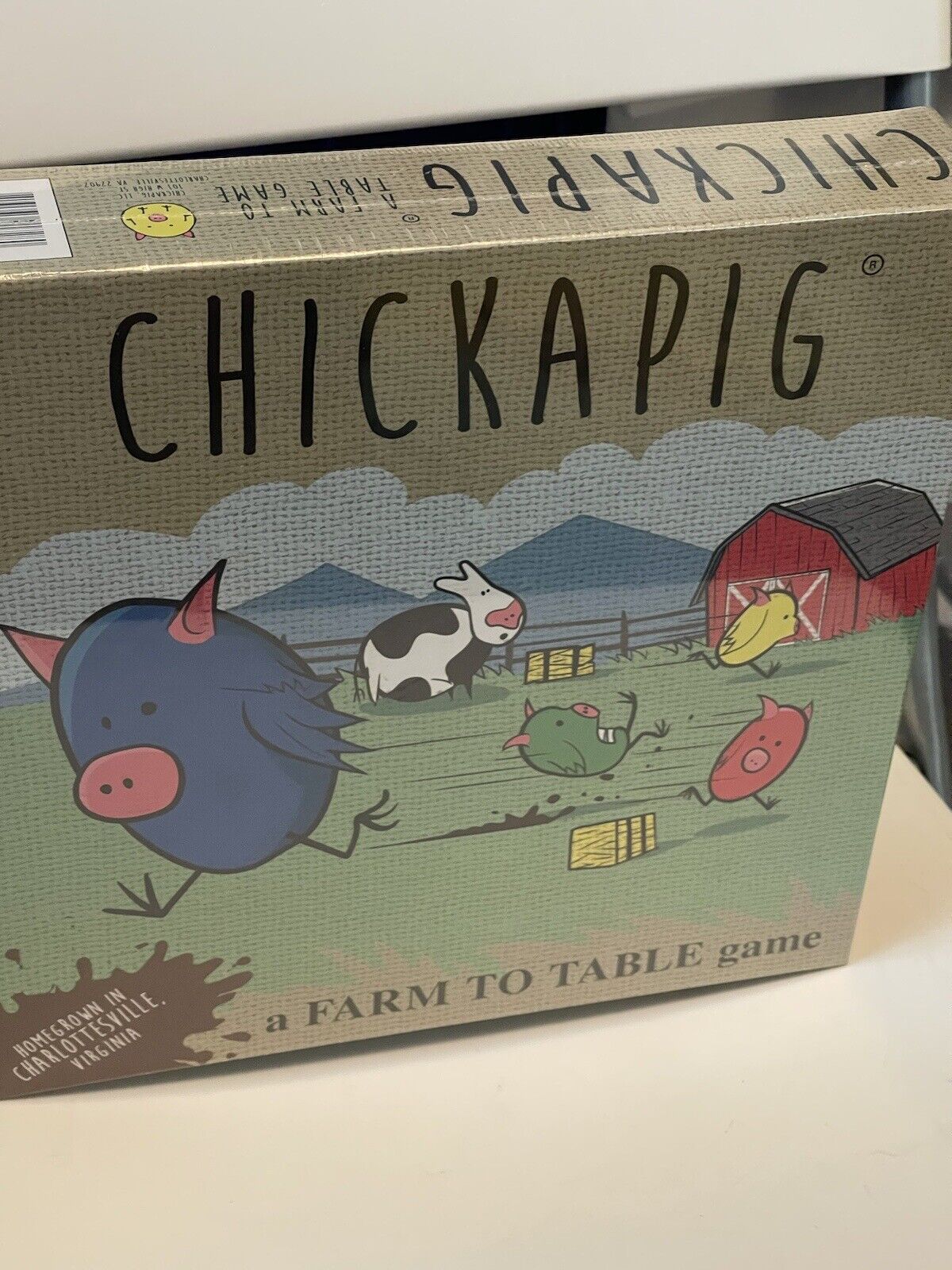 Chickapig Strategic Board Game Family Friendly FARM TO TABLE Game *Sealed*