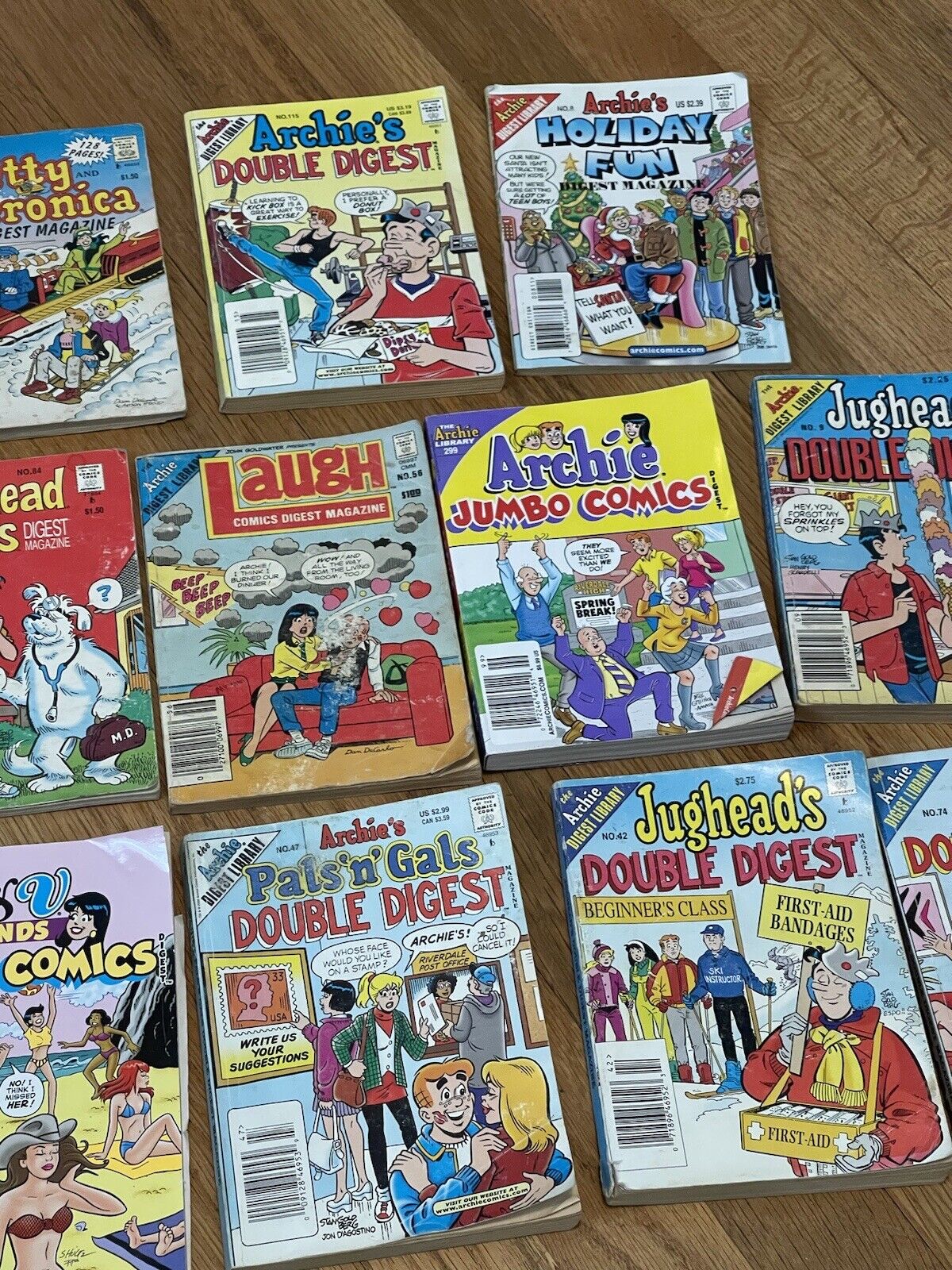 Archie Comics lot of 14 See Pictures