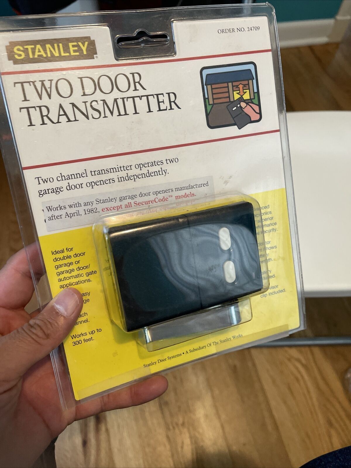 Stanley Two Door Transmitter Operates 2 Diff. Garage Doors - New Factory Sealed 