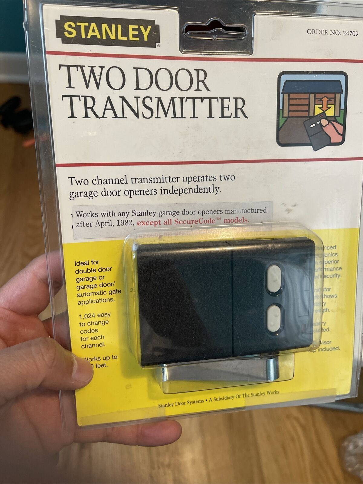 Stanley Two Door Transmitter Operates 2 Diff. Garage Doors - New Factory Sealed 