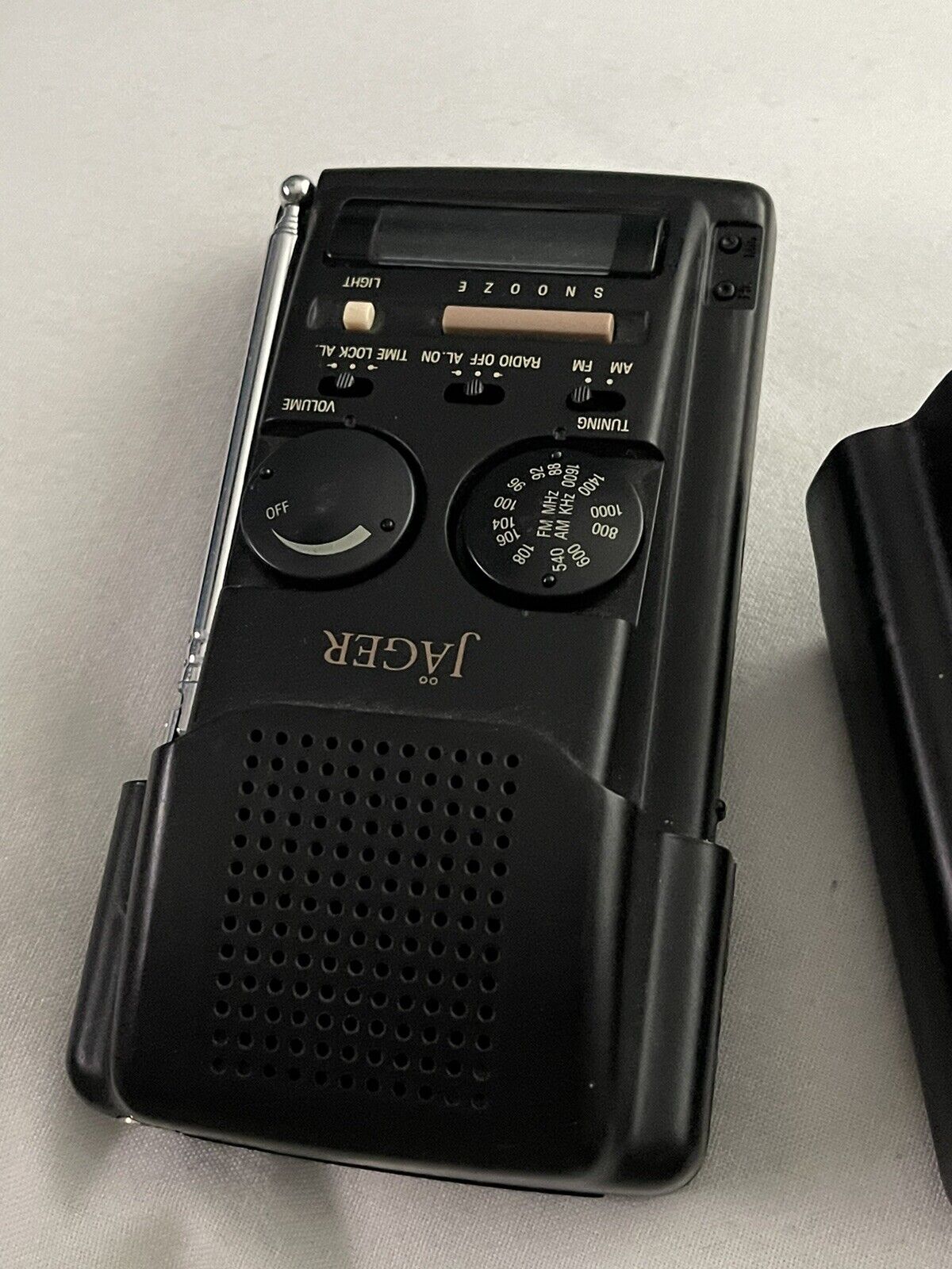 Boeing vintage am-fm radio