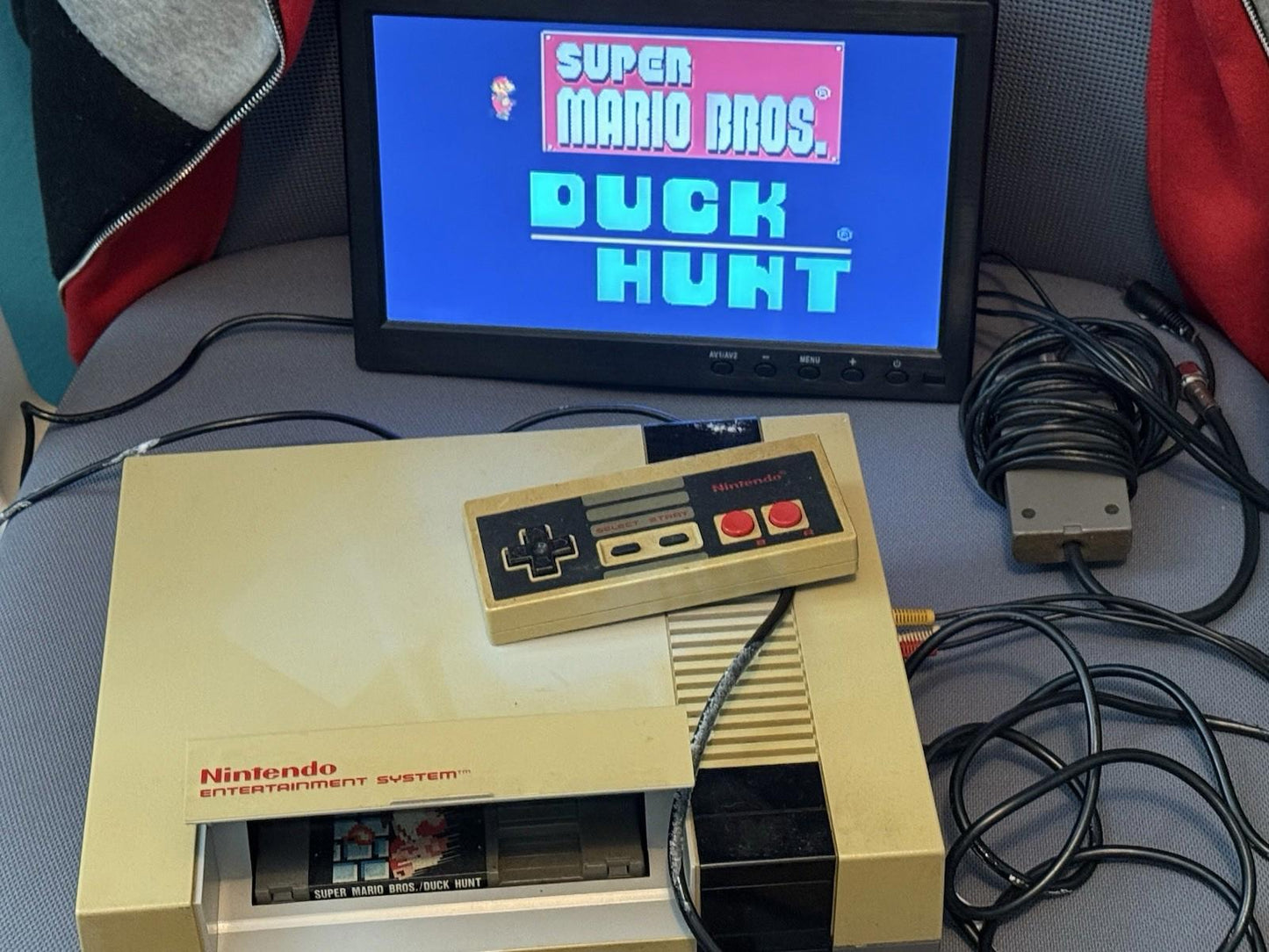 1988 Nintendo Entertainment System Action Set NES Complete In Box  (read Descrip