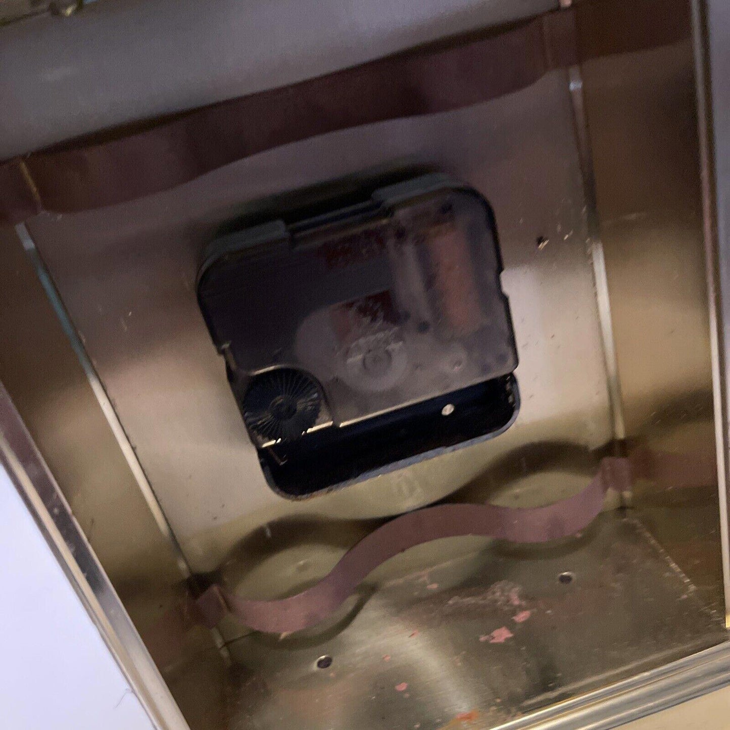 bulova quatz table clock (asis)