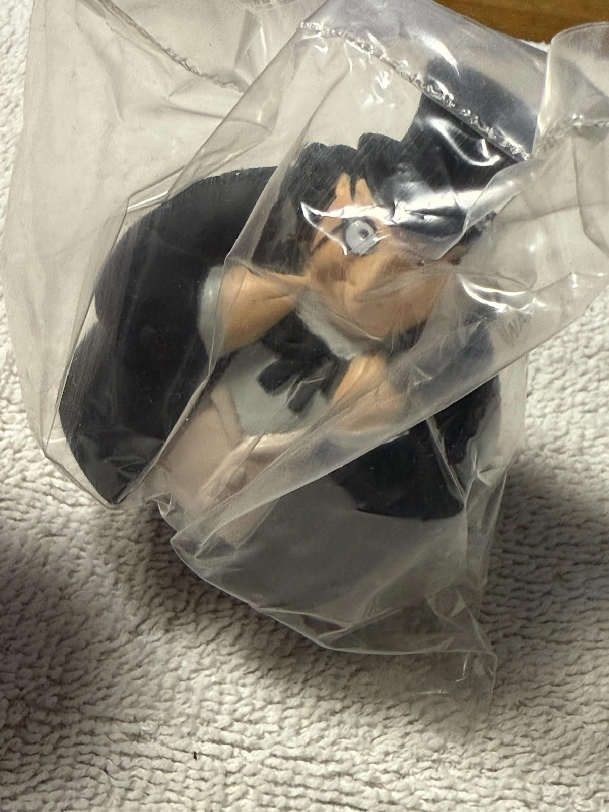 New Vintage 1993 Avon Batman Non Tear Shampoo 4 Fl Oz with Finger Puppet Cap