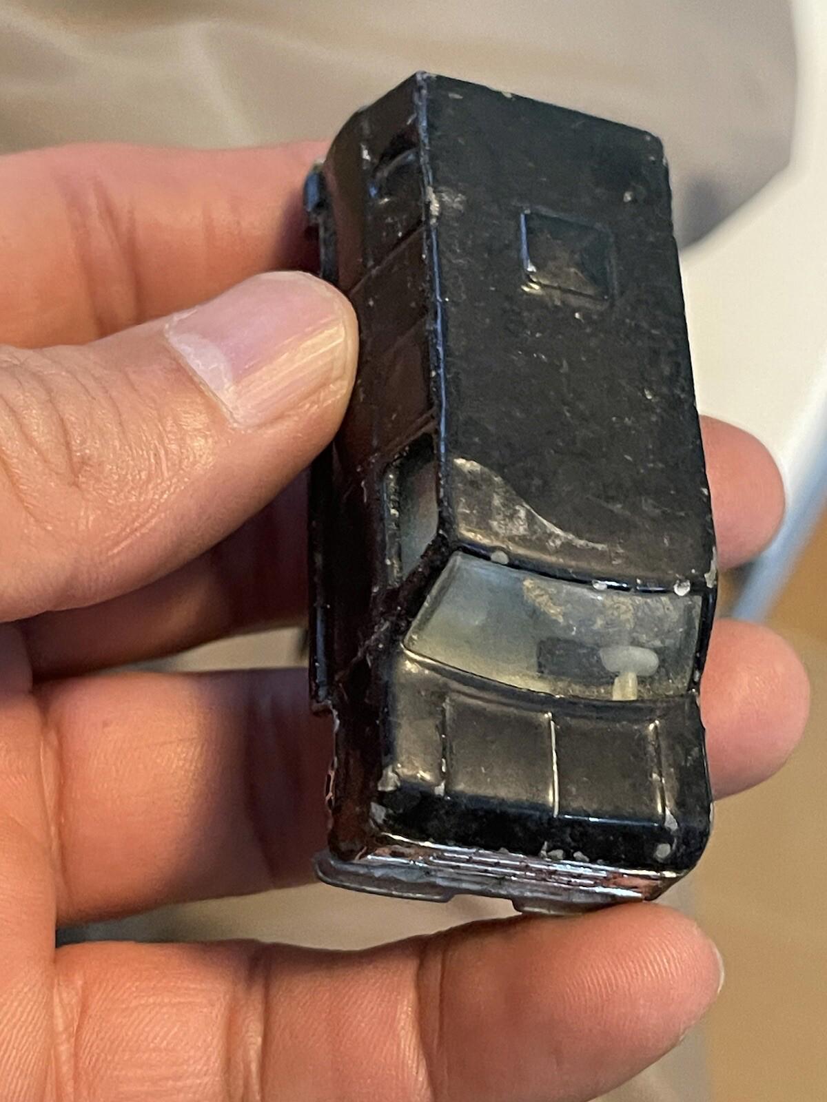 VTG YATMING DEVIL'S DEN VAN #1501 BLACK USED