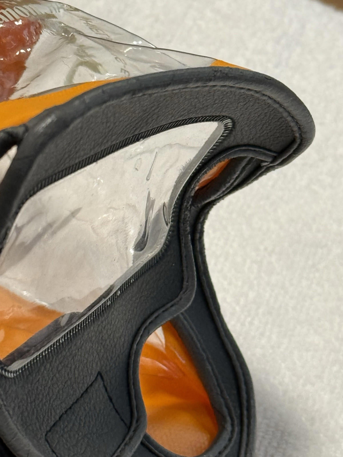 Canon Canovision 8 Rain Shield  RS-E400 Vintage