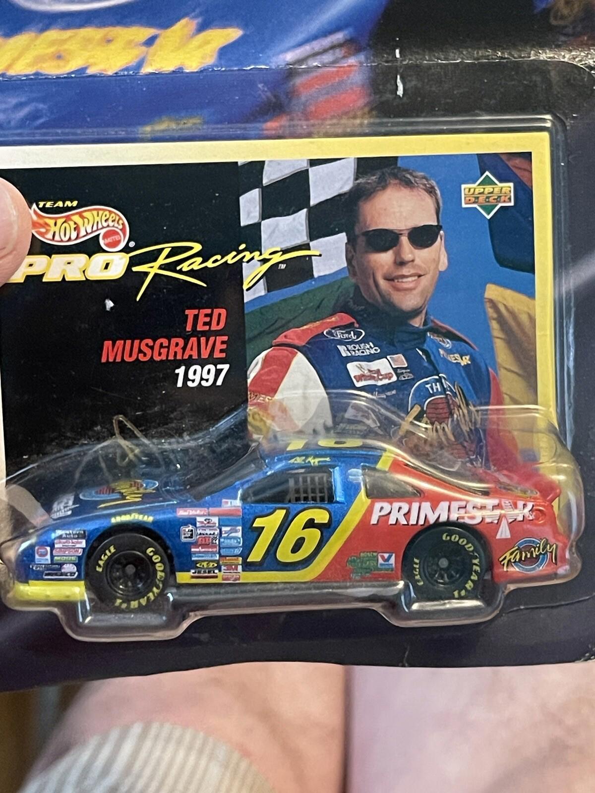 Hot Wheels Pro Racing 1997 Ted Musgrave #16 Primestar Ford Thunderbird