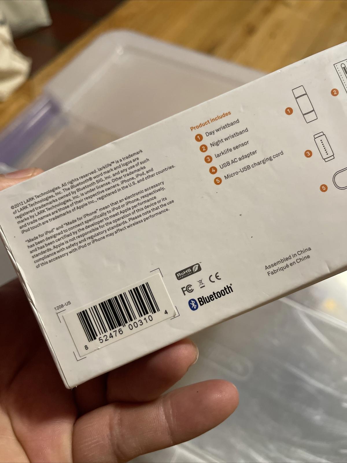 lark life , live smarter.      (19)