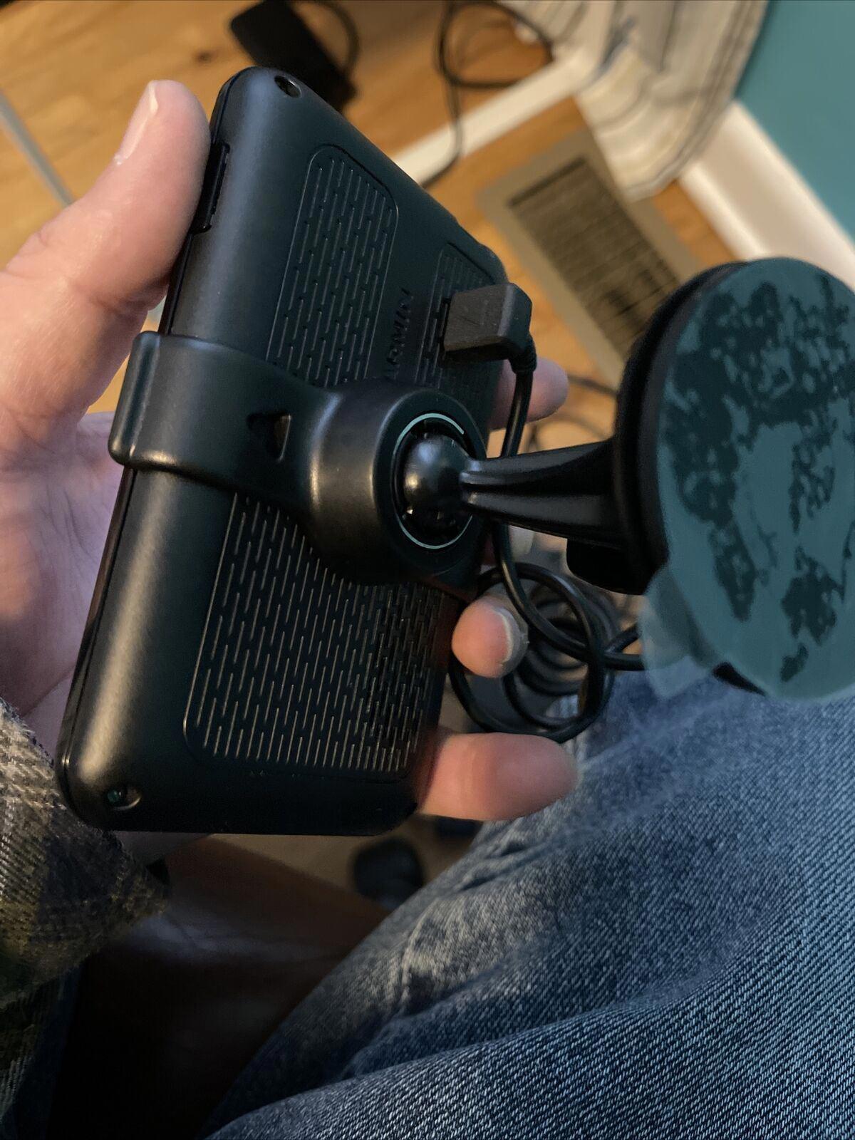 Garmin nuvi 40 Automotive GPS Receiver 4.3'' display (12)