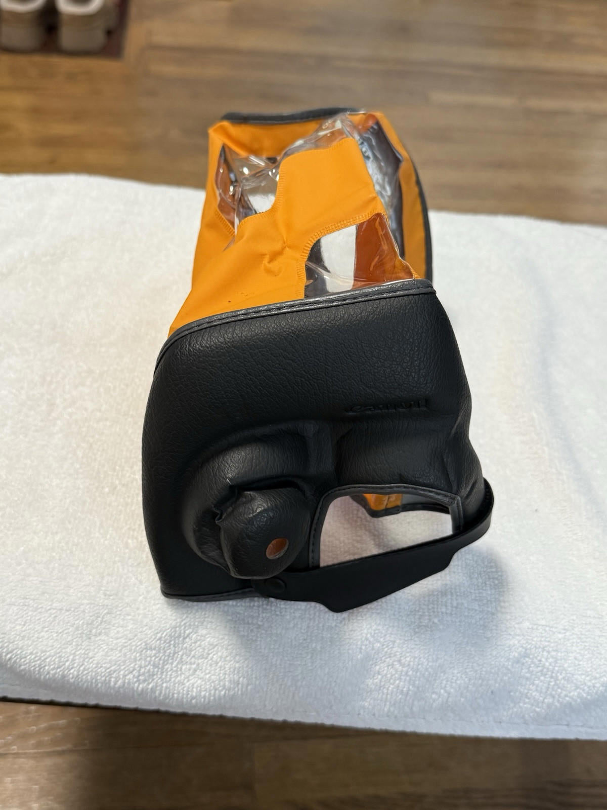 Canon Canovision 8 Rain Shield  RS-E400 Vintage