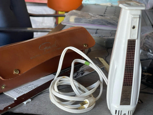 Vintage General Electric GE Electric Slicing Knife 23EK1~Works