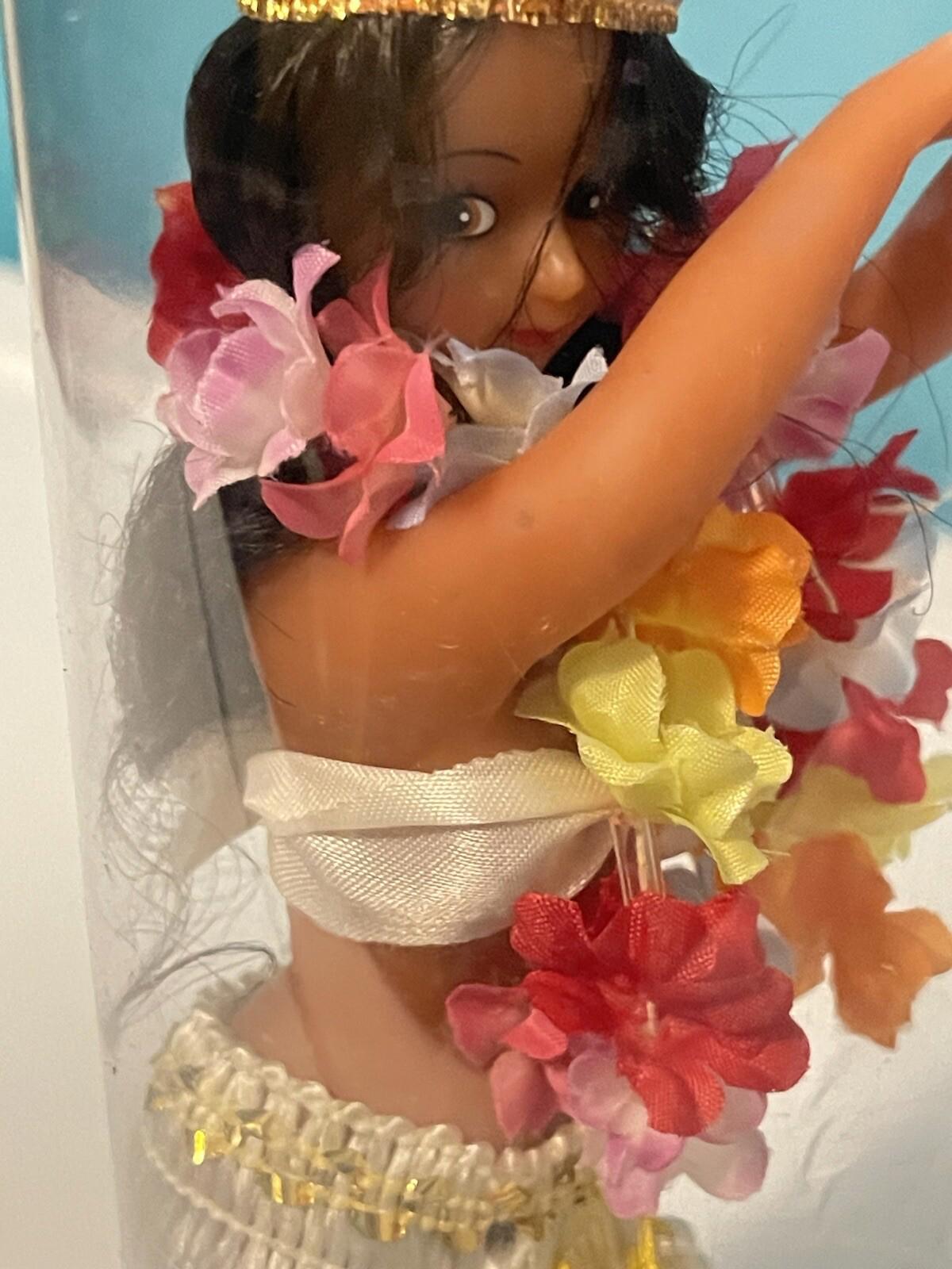 Aloha Hawaii Costume Dancer Doll